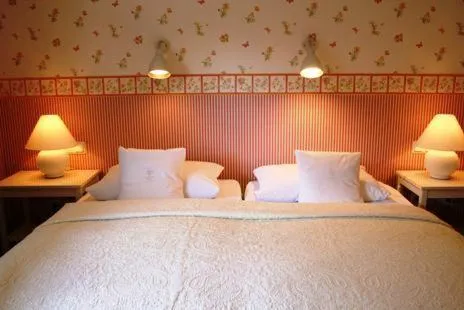 Bed in Landhotel Kern
