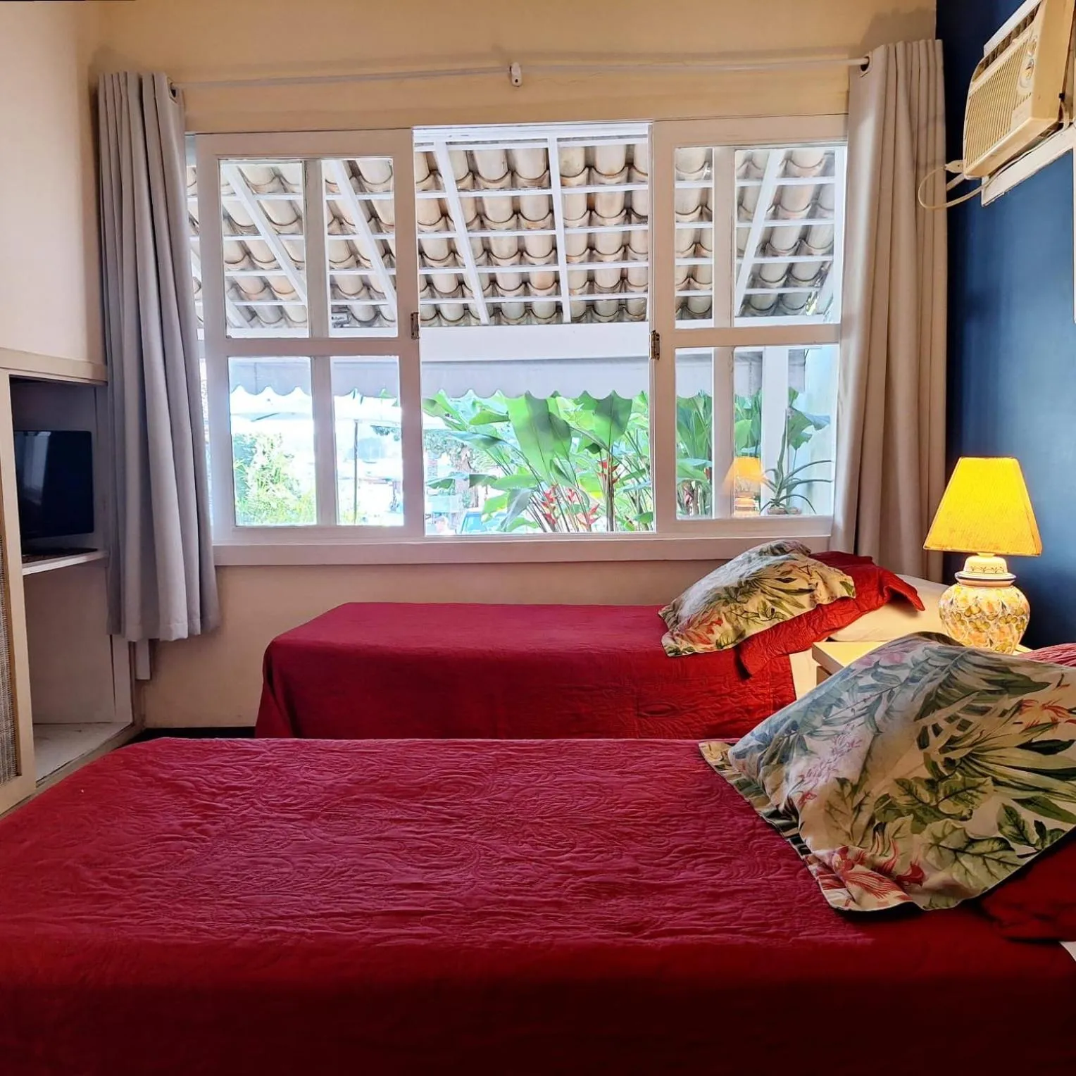 Bedroom, Bed in Porto Mar de Búzios