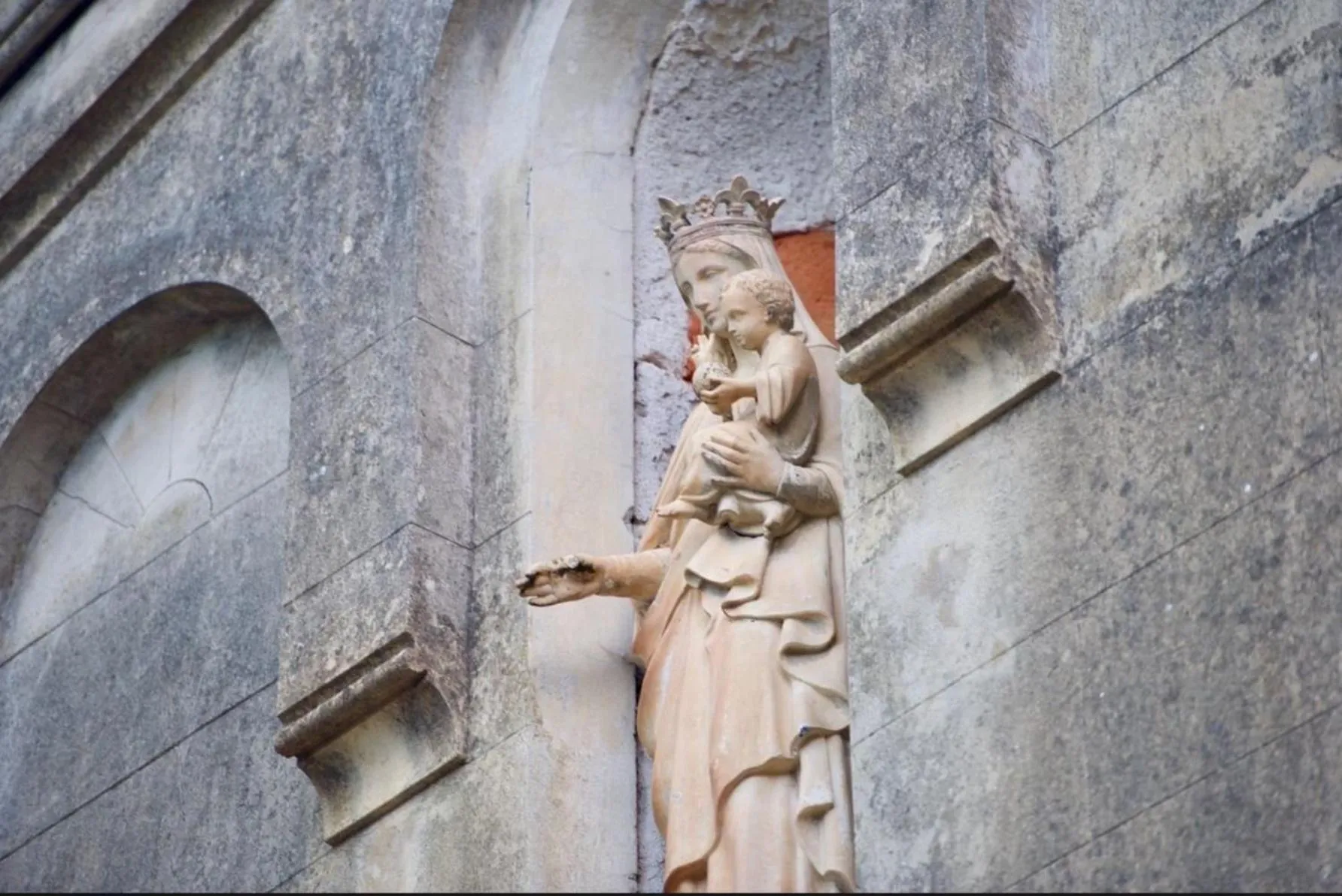 Place of worship in Le Château de Cambiaire