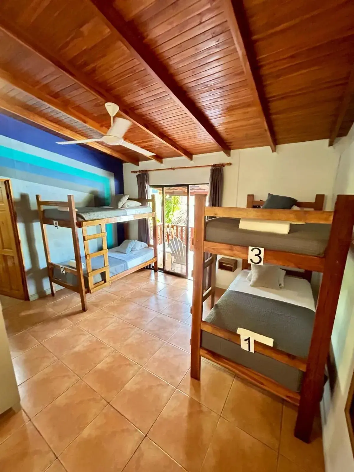 Bunk Bed in Mixed Dormitory Room in Point Break Santa Teresa Bunk Bed in Mixed Dormitory Room in Point Break Santa Teresa