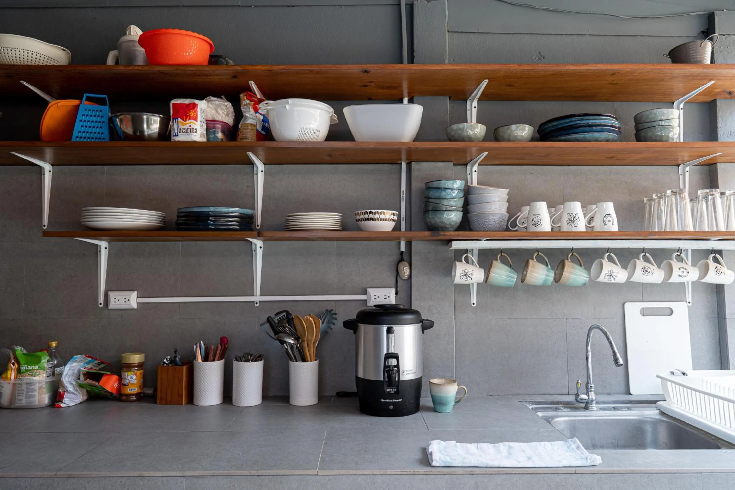 Communal kitchen in Point Break Santa Teresa