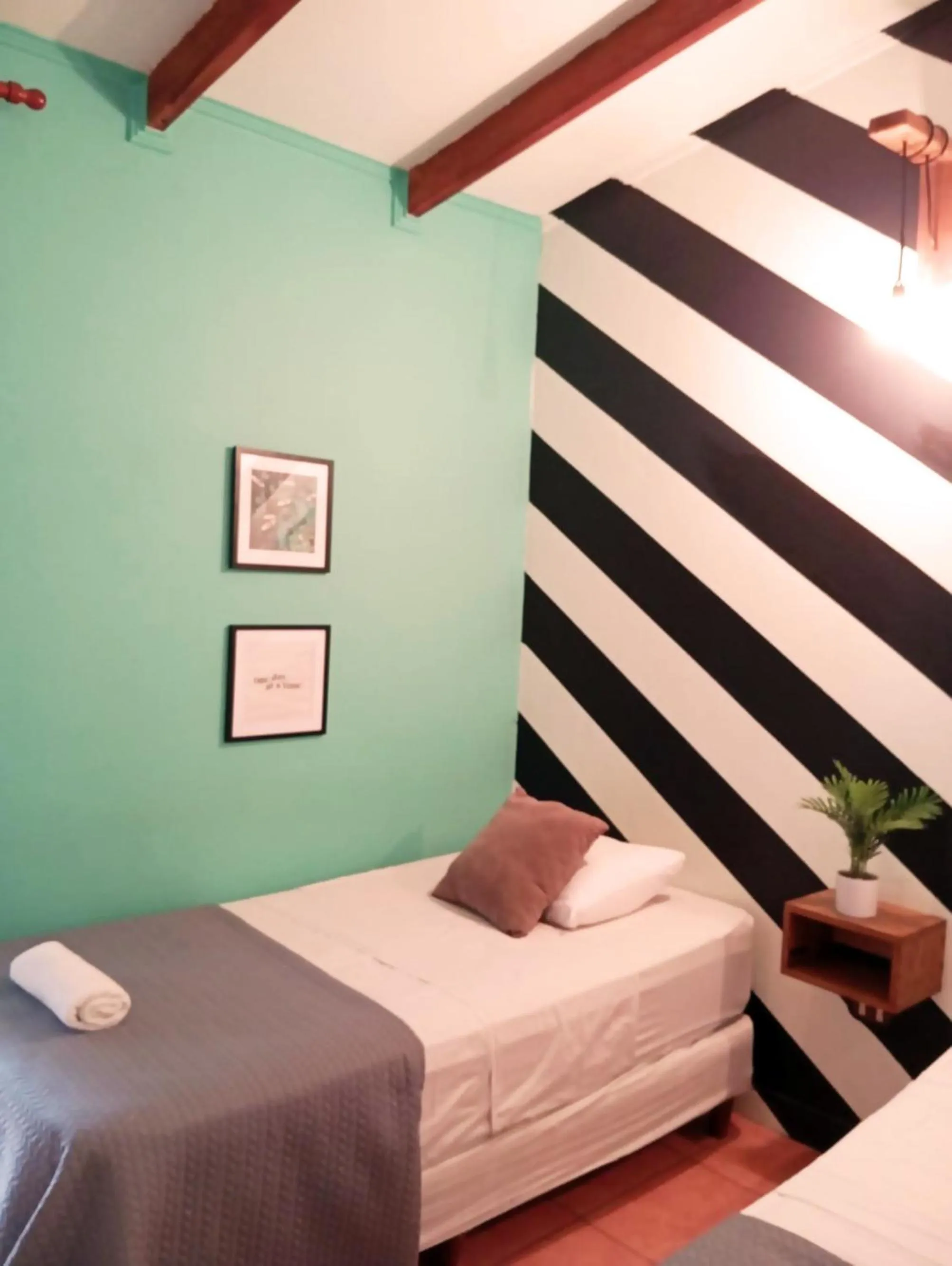 Bed in Point Break Santa Teresa