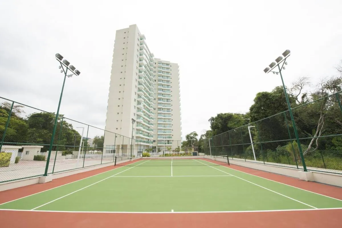 Tennis court in Rio stay RioCentroParque Olímpico