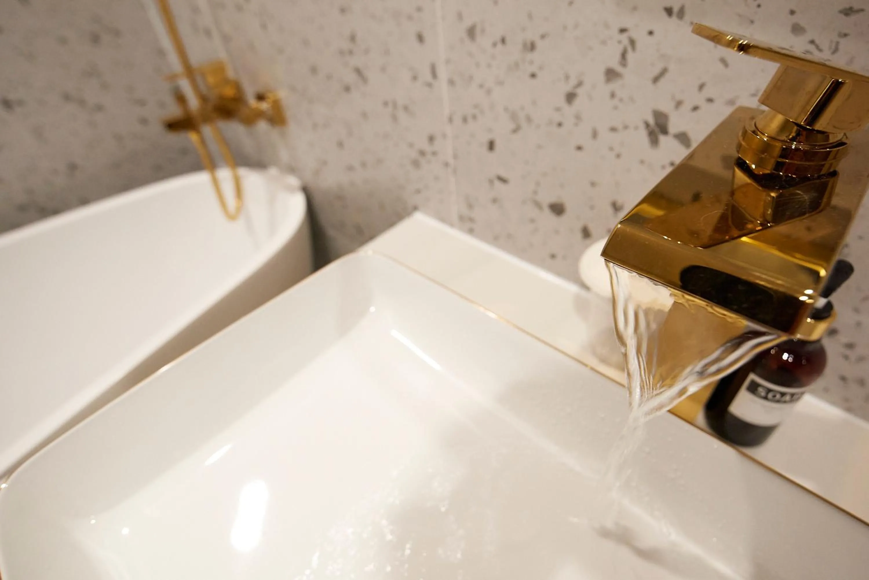 Bathroom in Denbasta Hotel