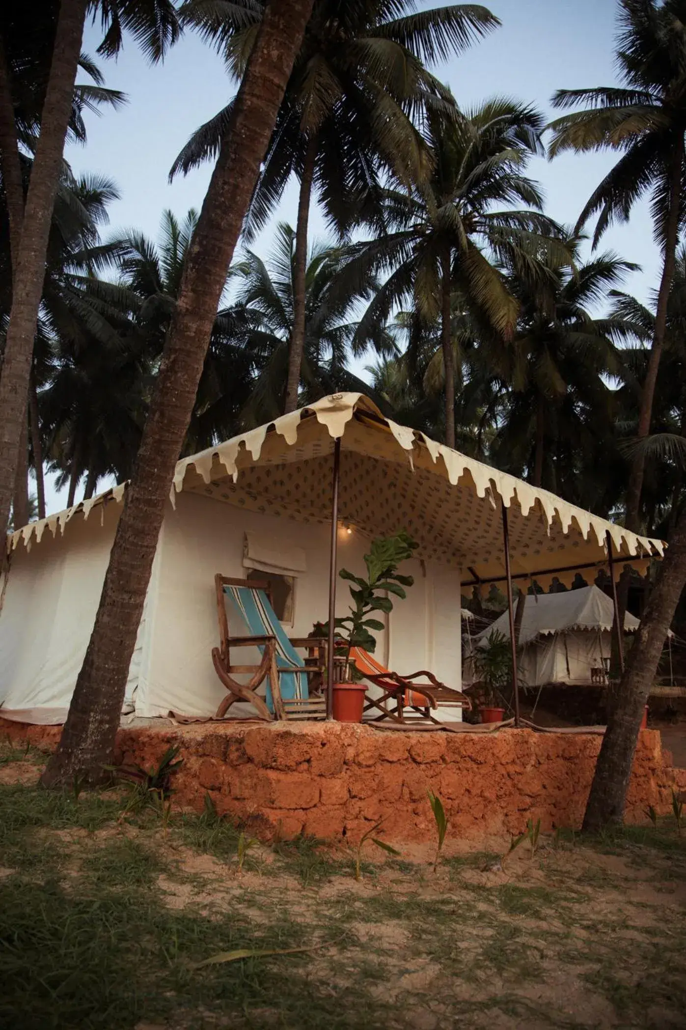 Property building in Soneca Cola Property building in Soneca Cola