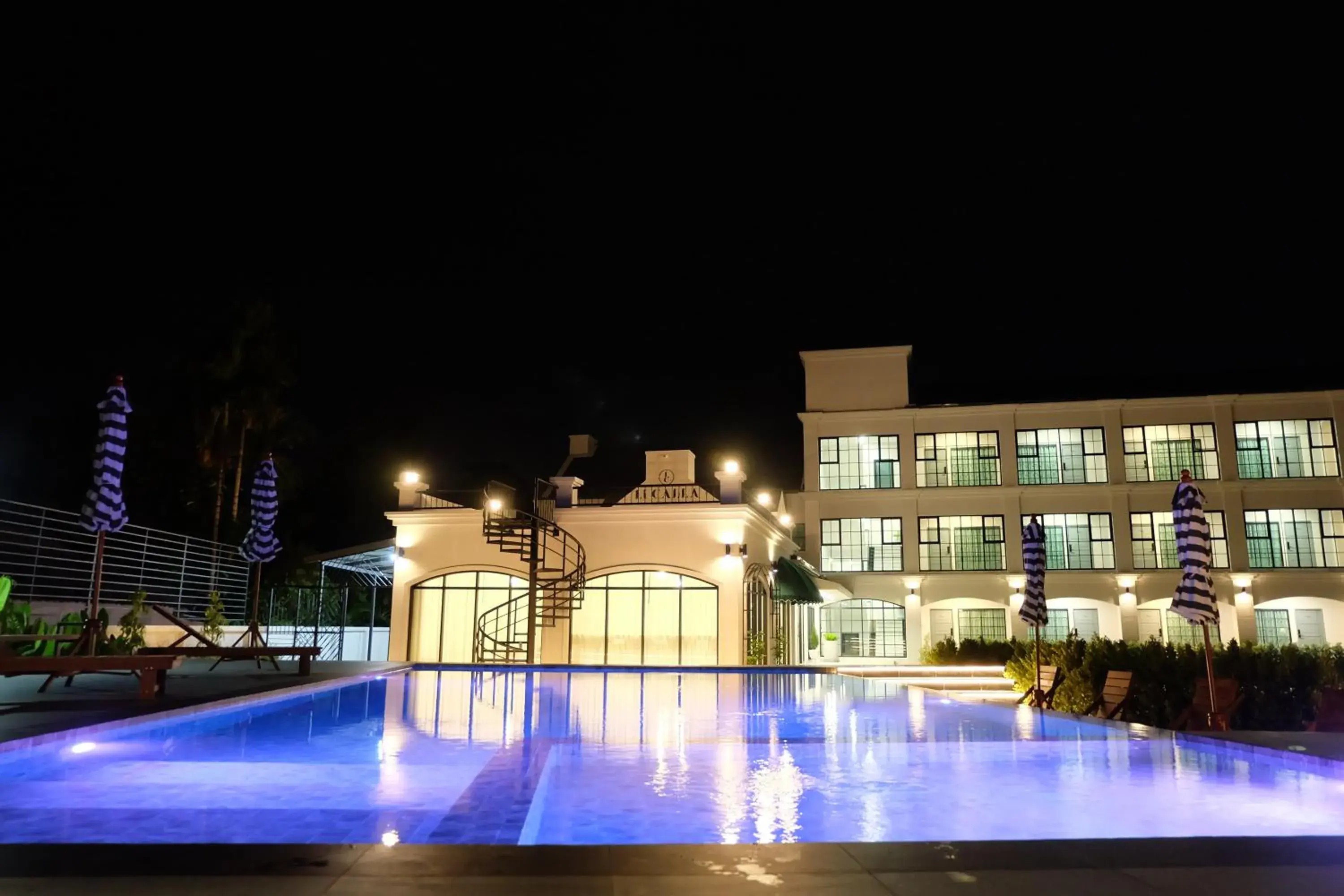 Swimming pool in Li CALLA Resort Trat Swimming pool in Li CALLA Resort Trat