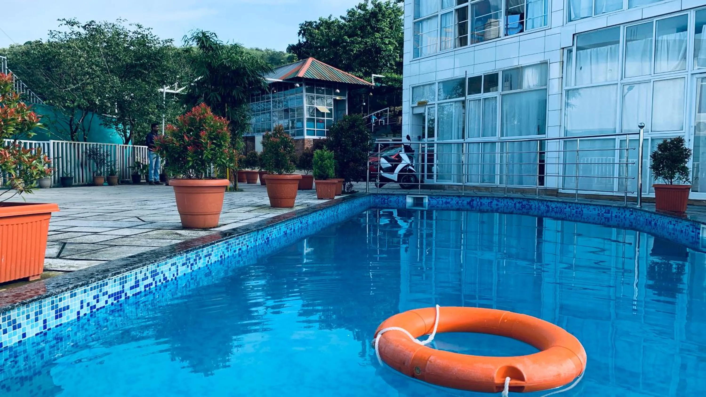 Pool view in CHILLAX Resorts Palakkayam THATTU