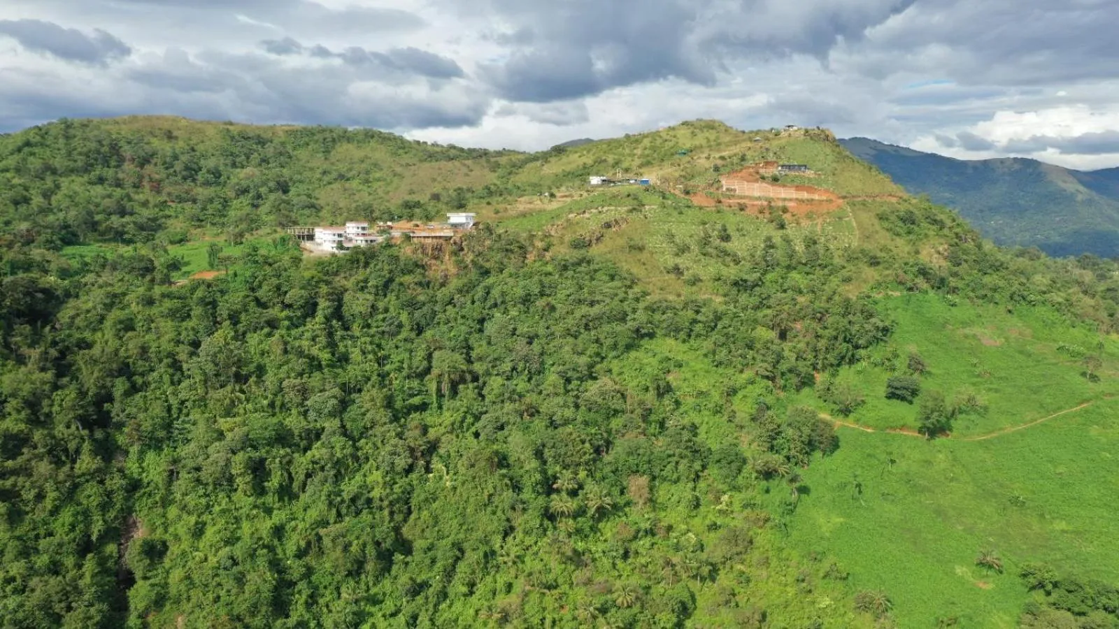 Mountain view in CHILLAX Resorts Palakkayam THATTU