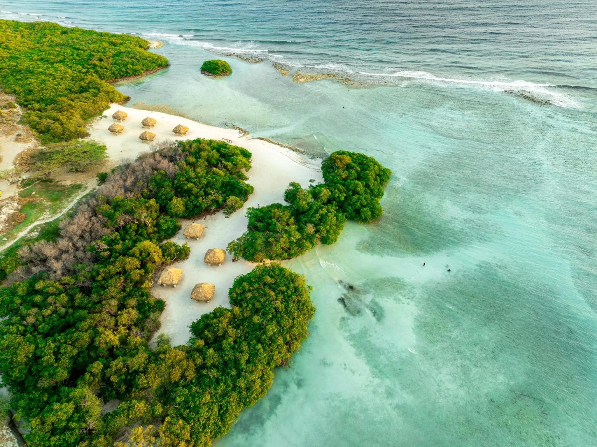 Area and facilities in voco Surfside Aruba by IHG