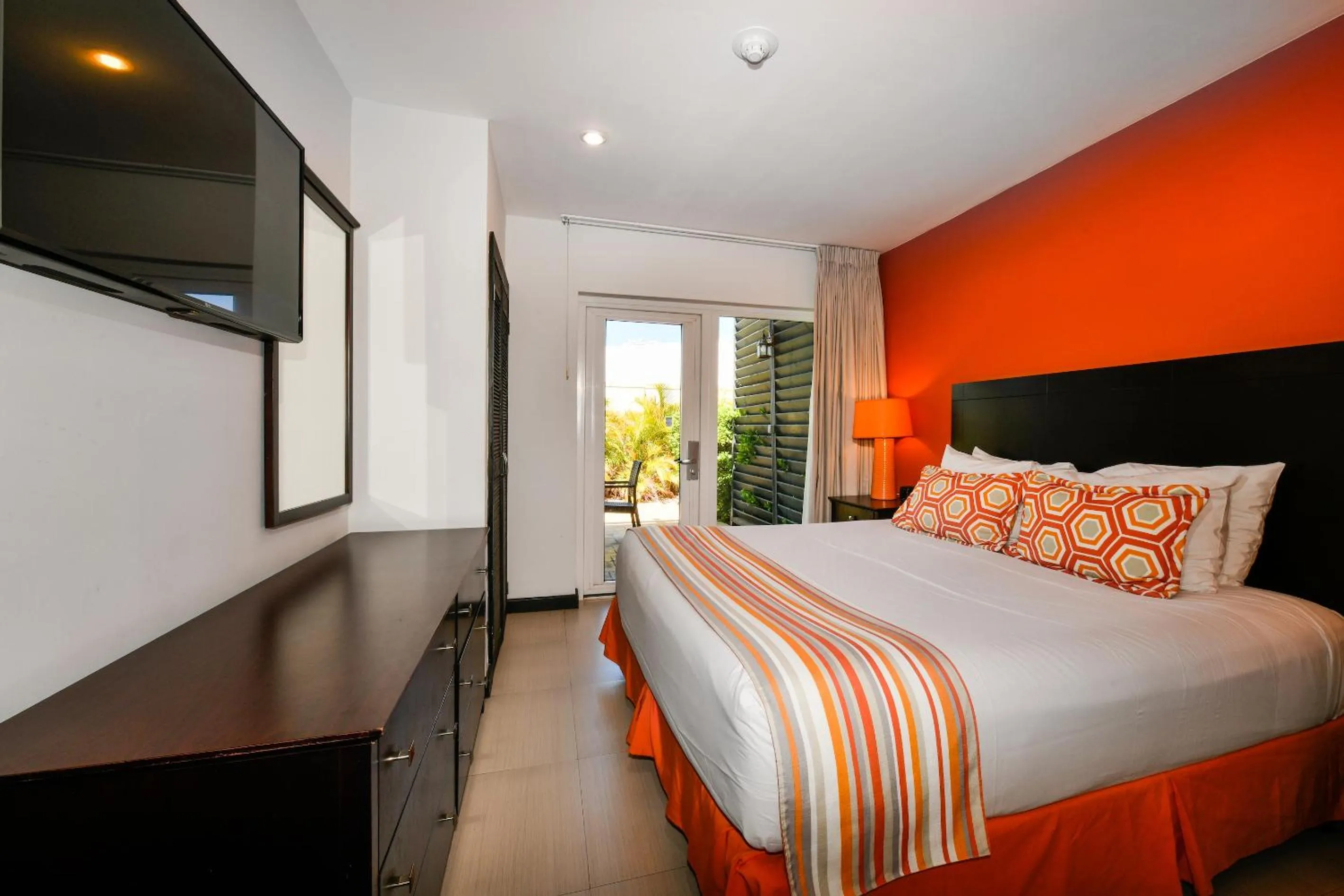 Bedroom in Talk of the Town Beach Hotel & Beach Club by GH Hoteles