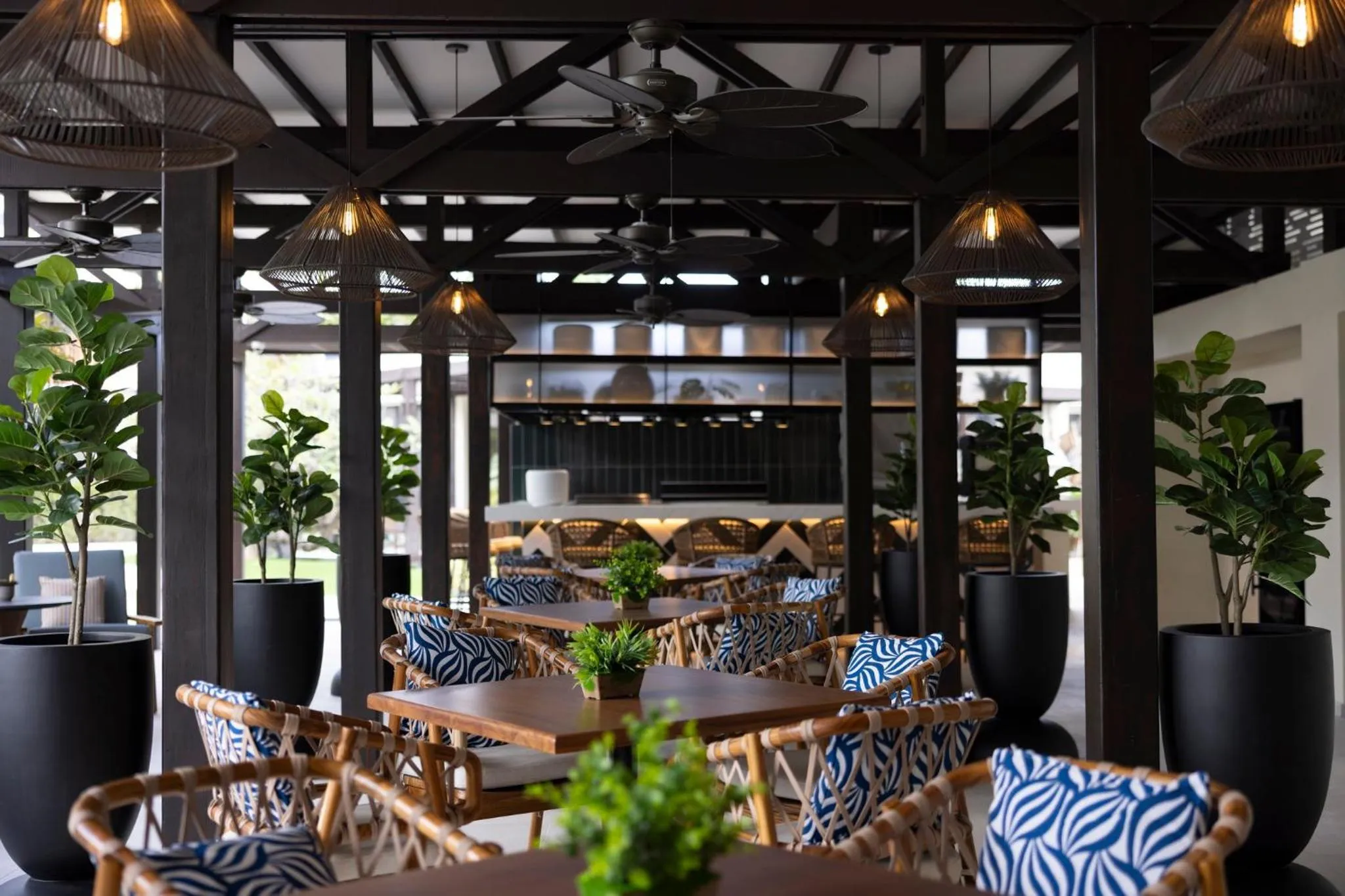 Restaurant/places to eat in voco Surfside Aruba by IHG