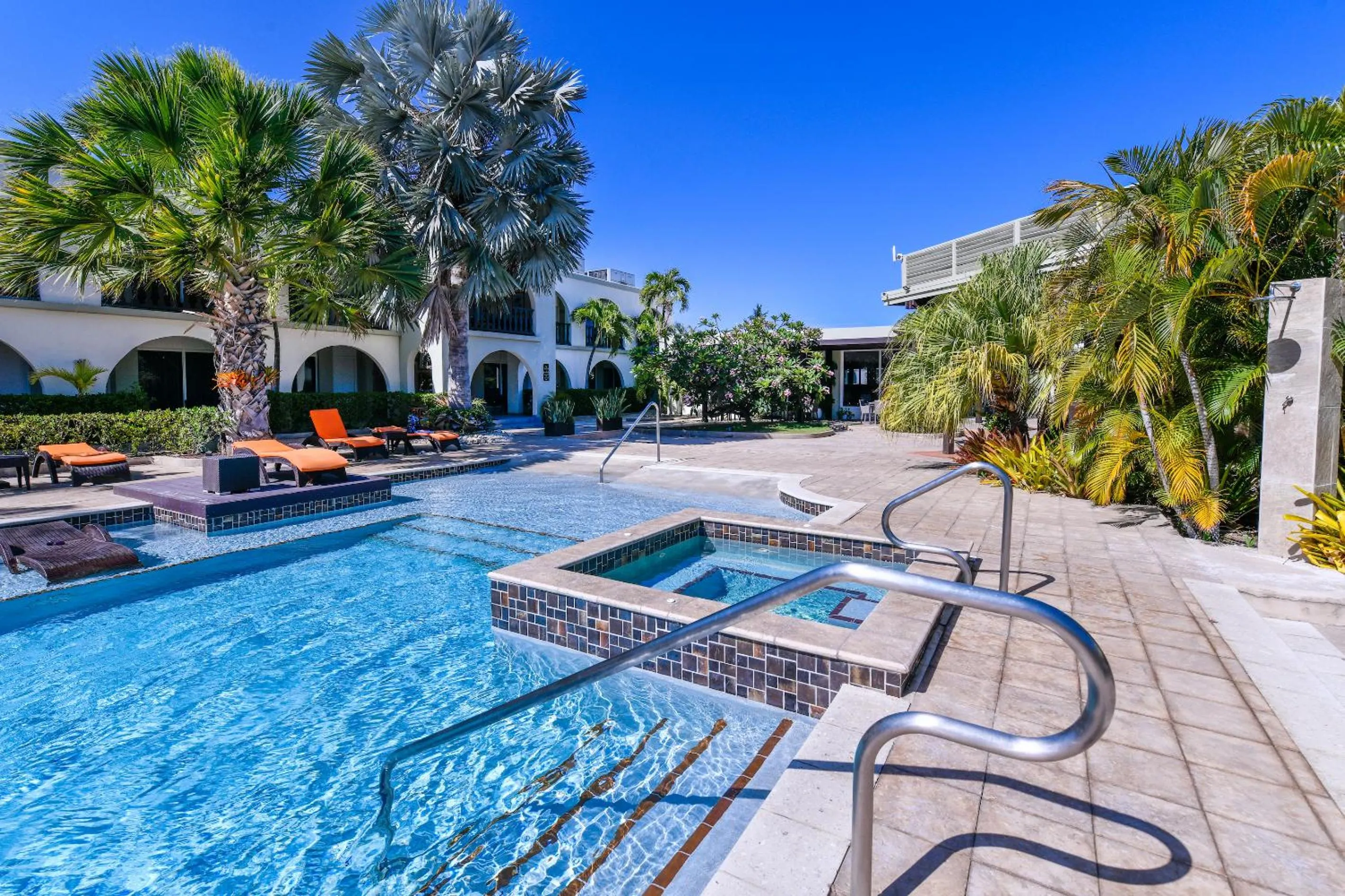 Swimming pool in Talk of the Town Beach Hotel & Beach Club by GH Hoteles