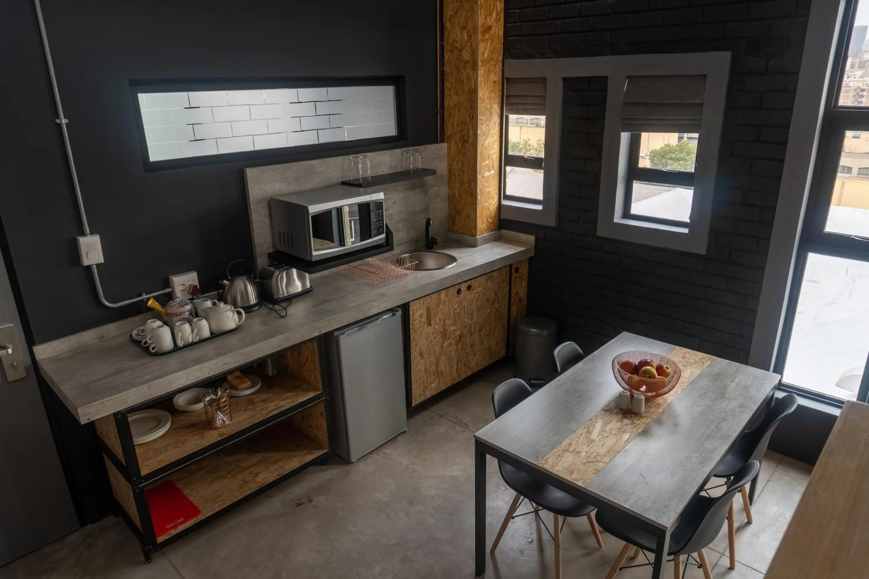 Coffee/tea facilities in Lilian Lofts Hotel & Spa