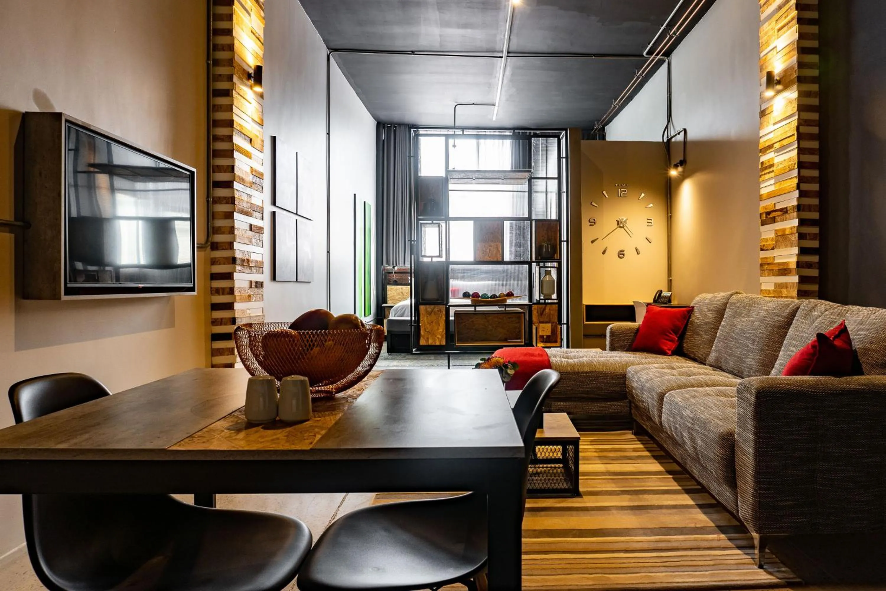 Lounge or bar in Lilian Lofts Hotel & Spa