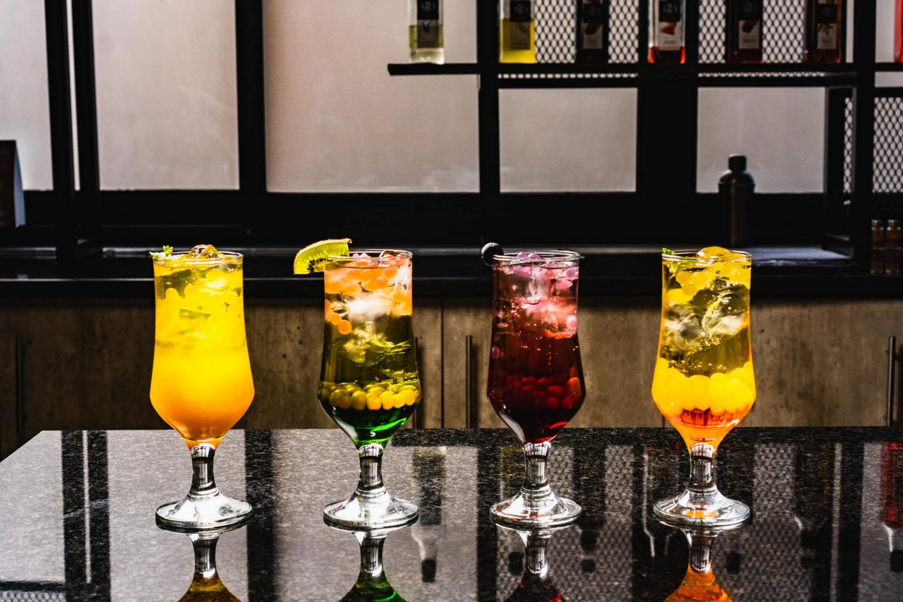 Restaurant/places to eat in Lilian Lofts Hotel & Spa
