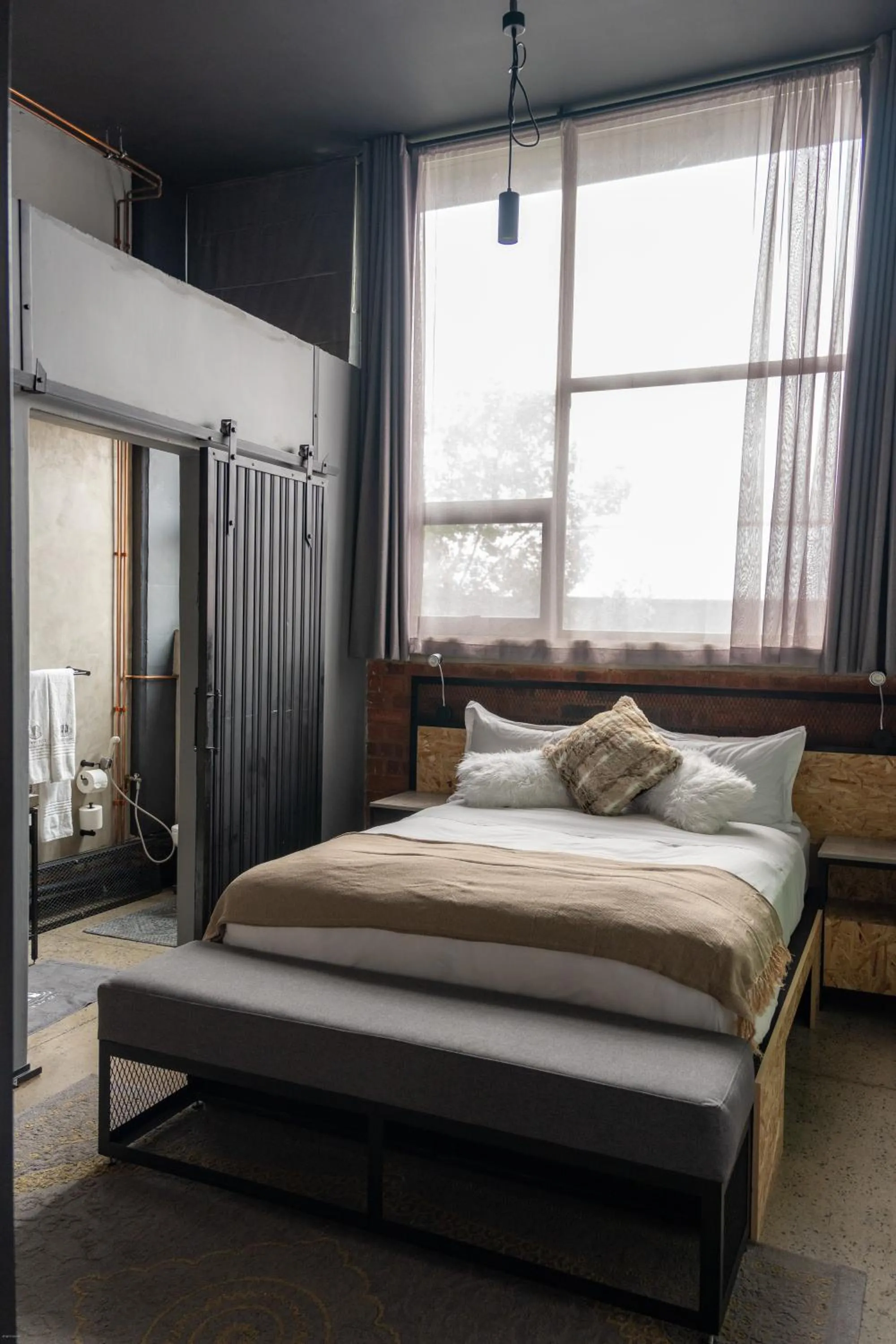 Bed in Lilian Lofts Hotel & Spa