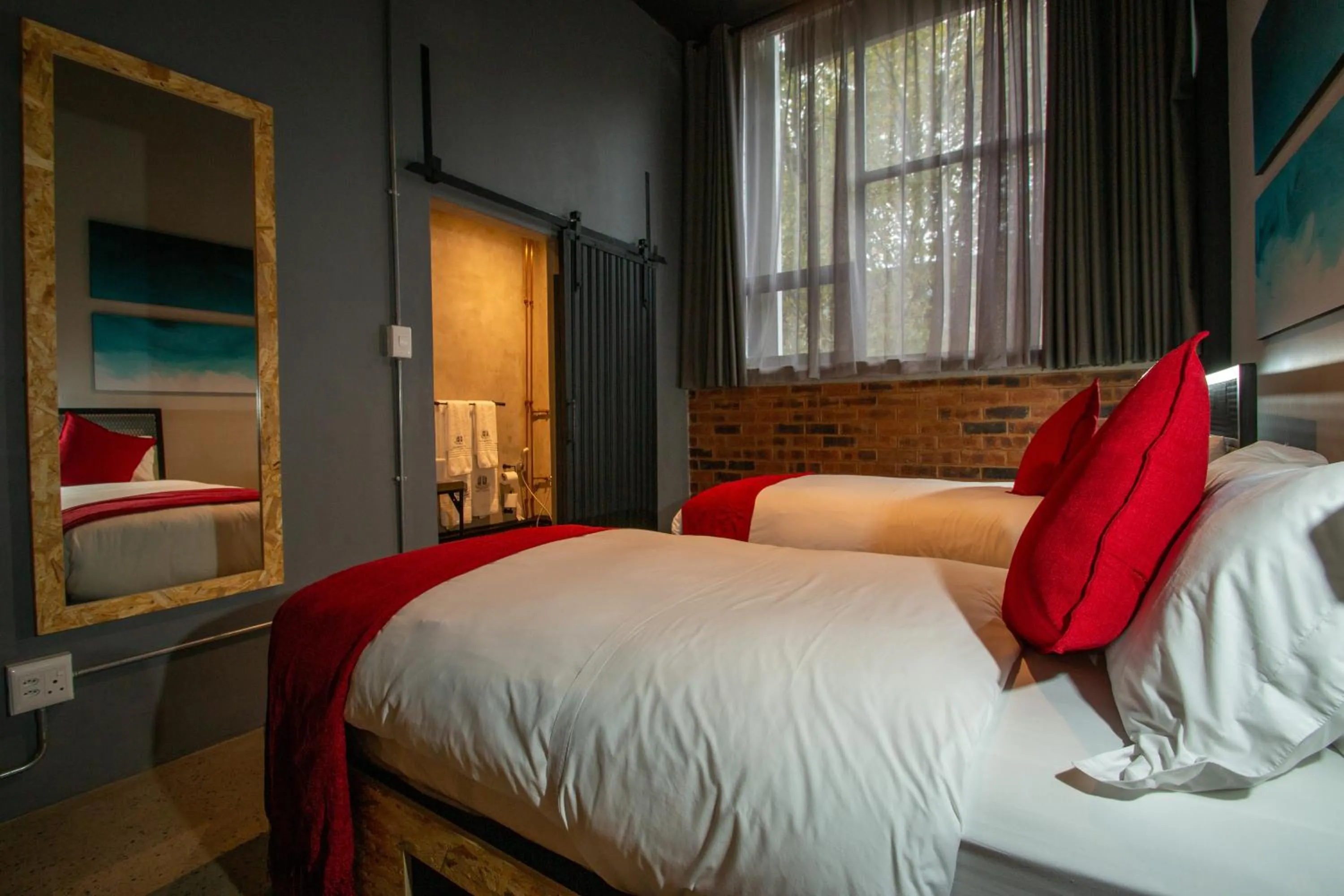 Bed in Lilian Lofts Hotel & Spa