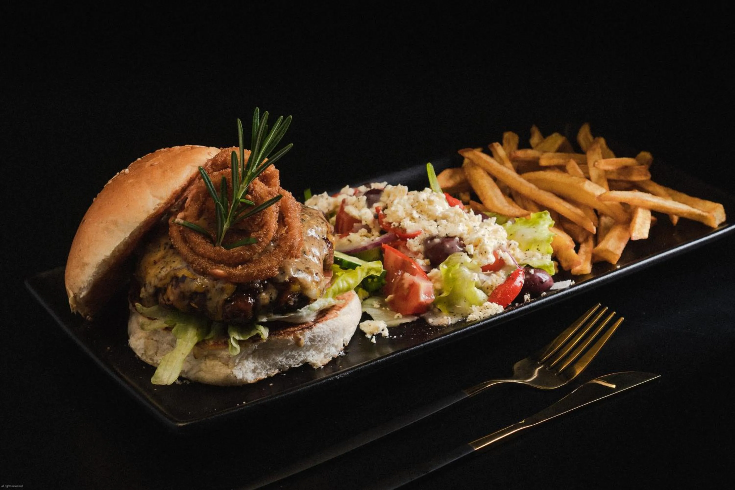 Restaurant/places to eat in Lilian Lofts Hotel & Spa