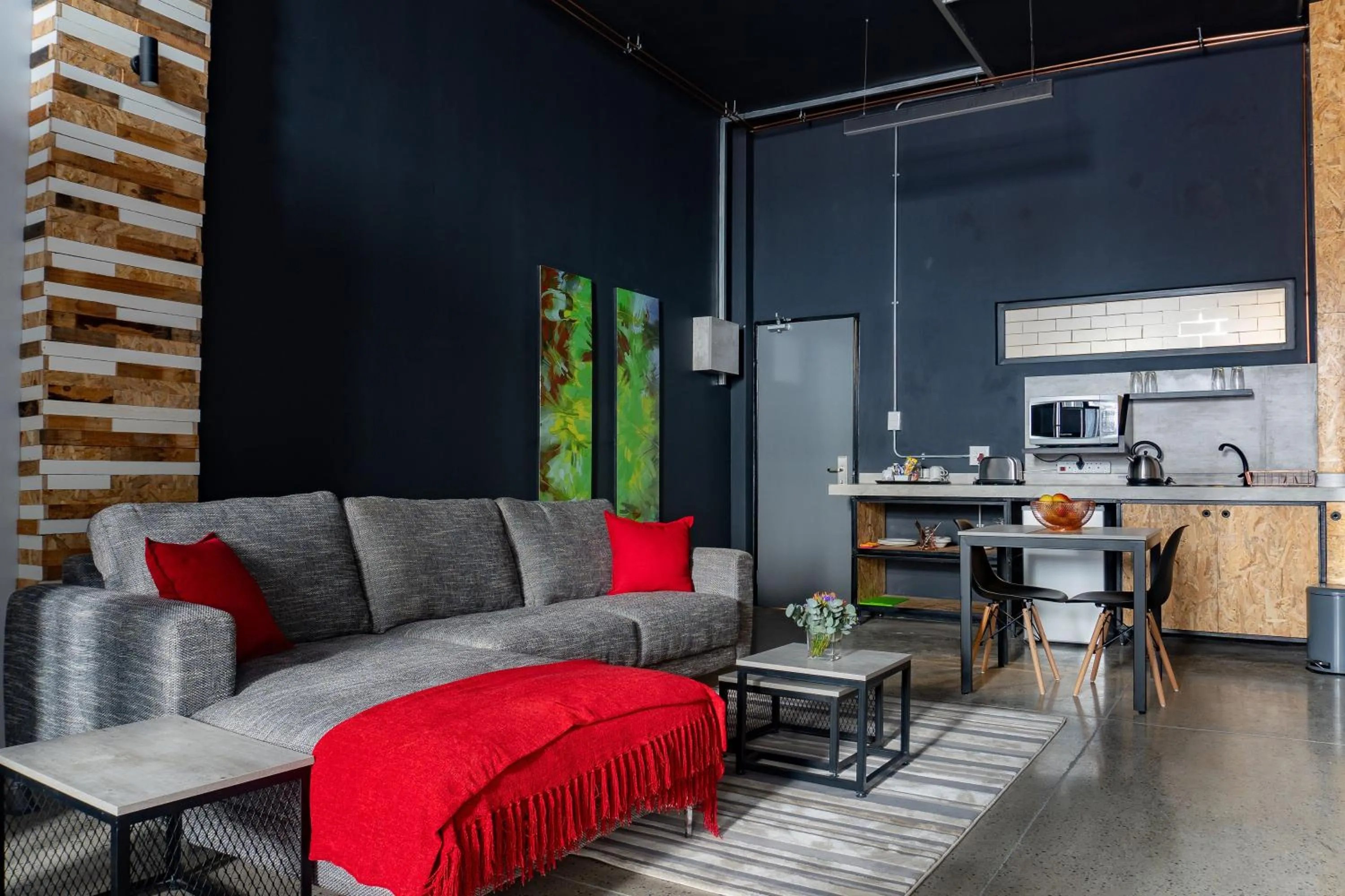 Lounge or bar in Lilian Lofts Hotel & Spa