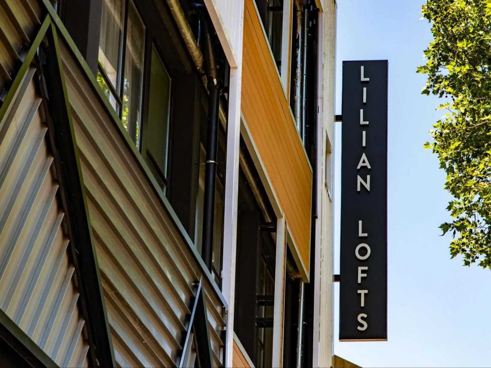 Property building in Lilian Lofts Hotel & Spa