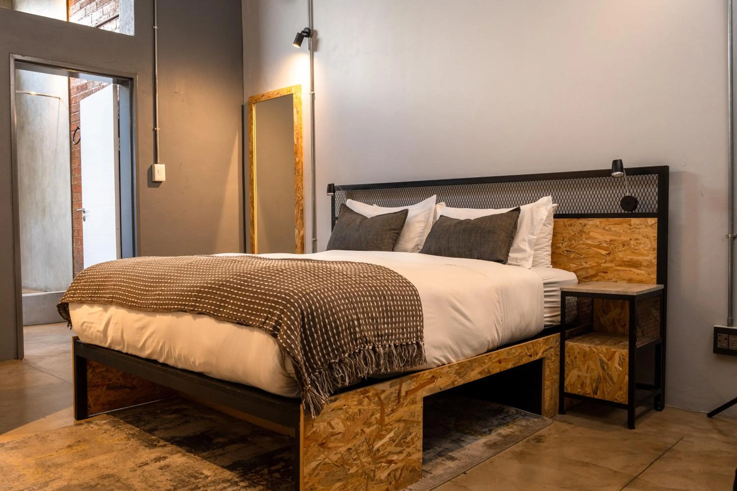 Bed in Lilian Lofts Hotel & Spa