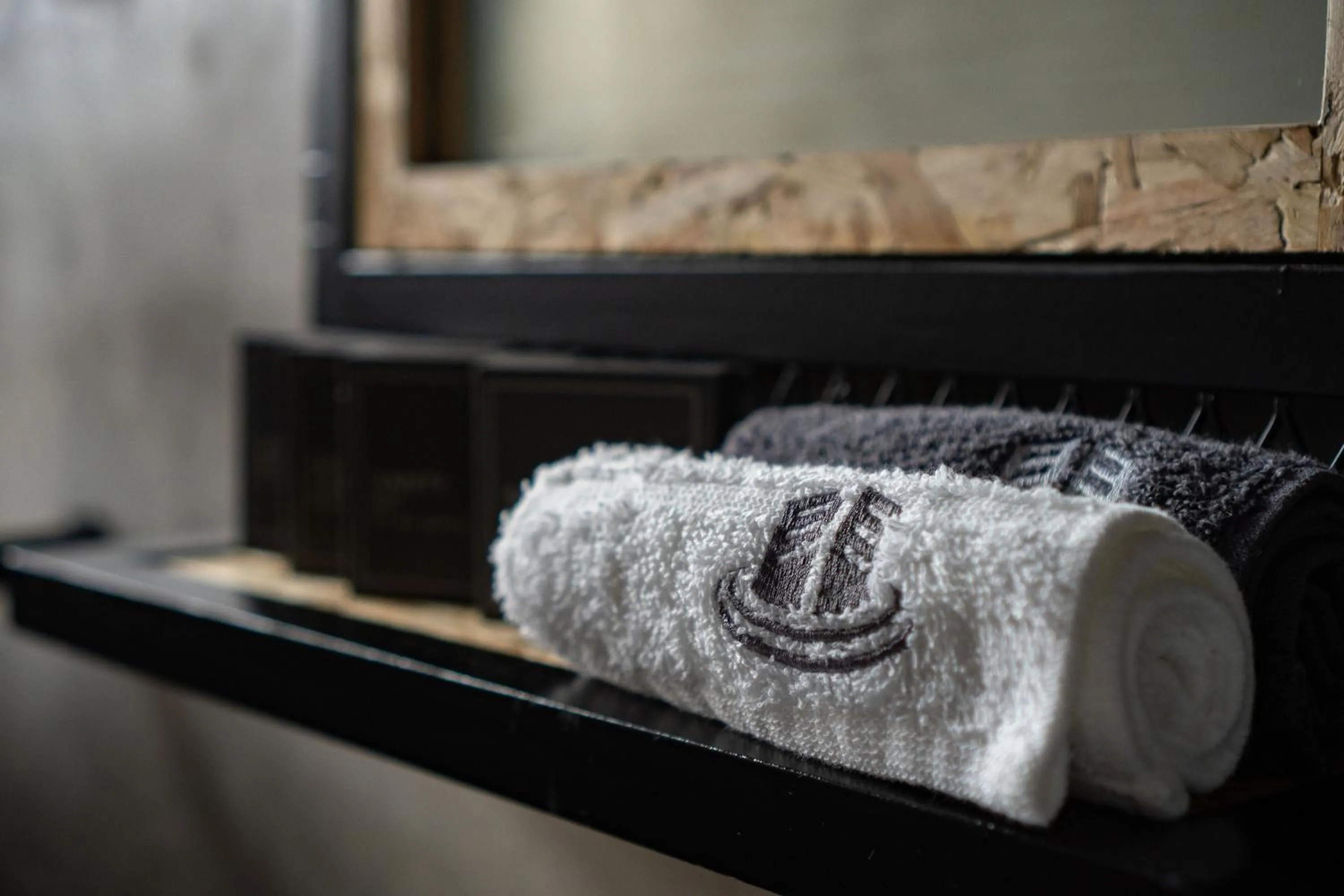 Massage in Lilian Lofts Hotel & Spa