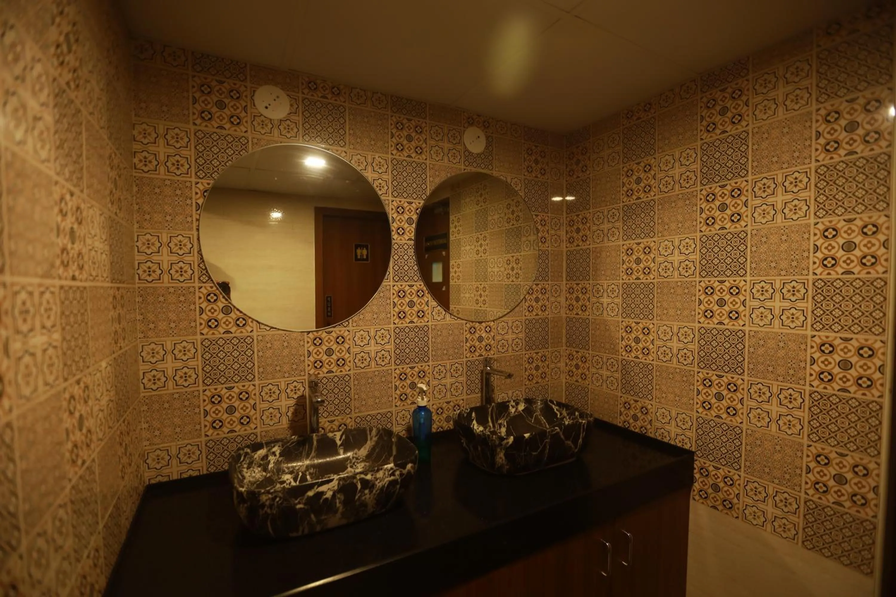 Lounge or bar in Grand Padappai Residency - GPR