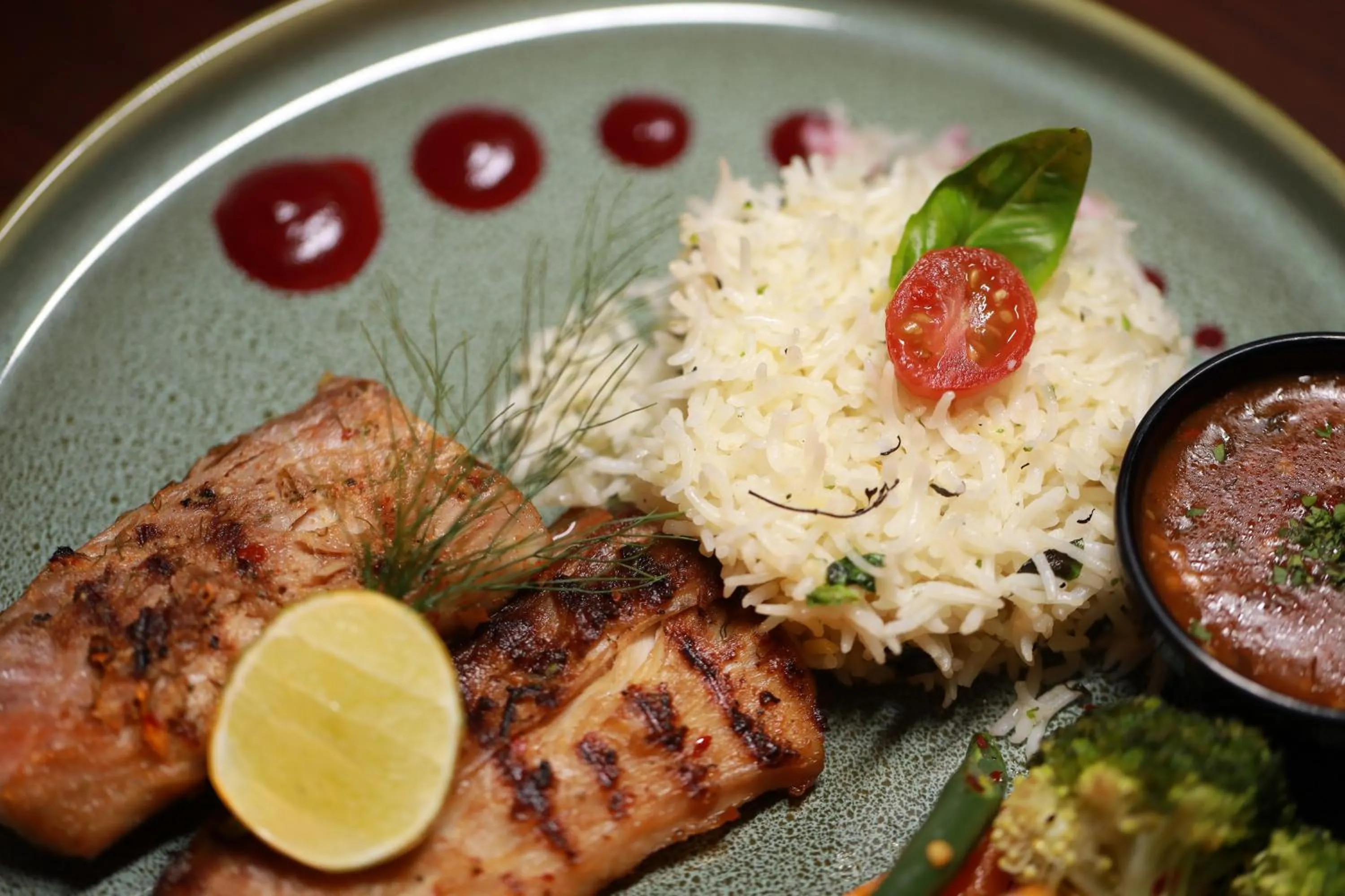 Restaurant/places to eat in Grand Padappai Residency - GPR