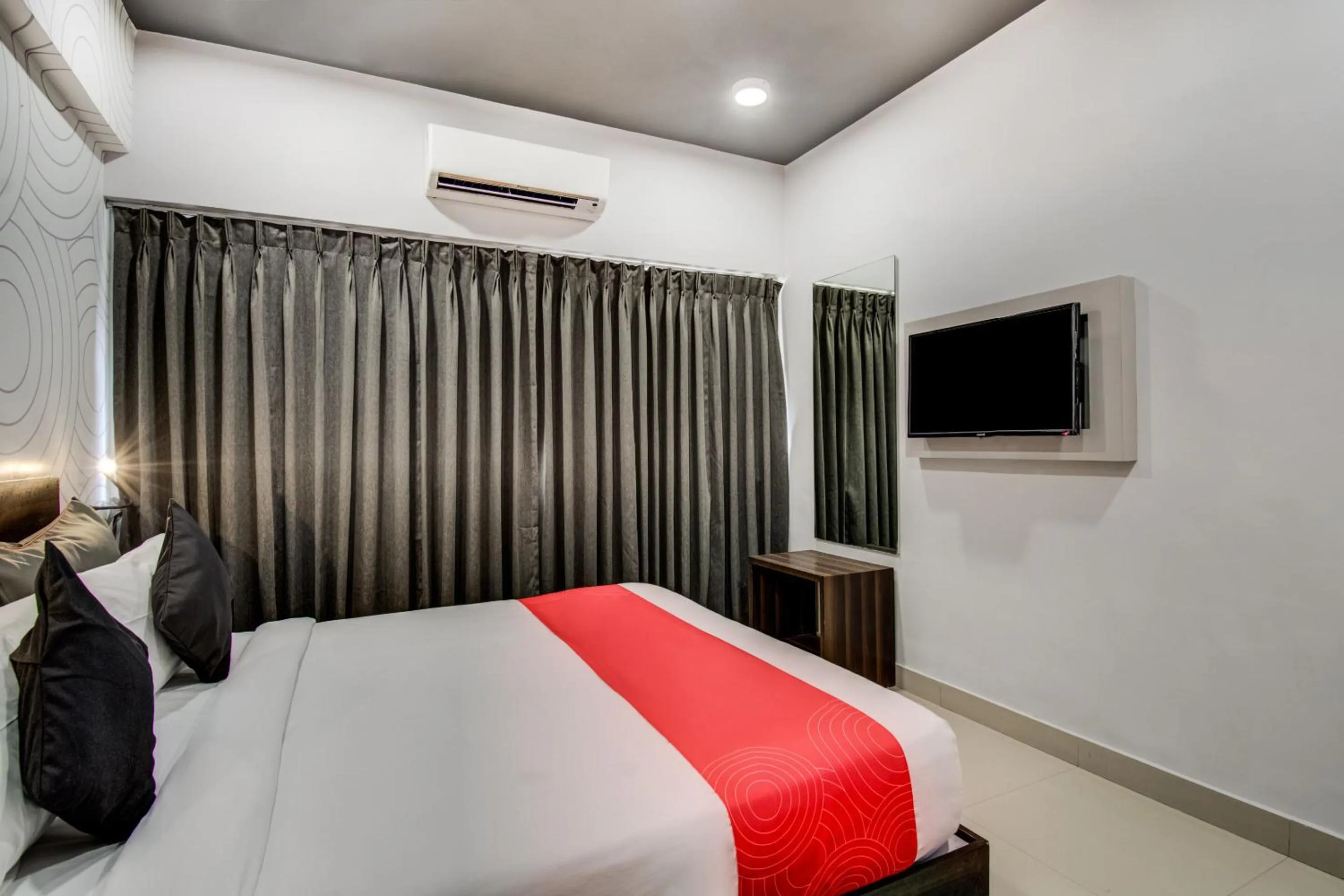 Bedroom, Bed in Collection O Rajdhani Hotel