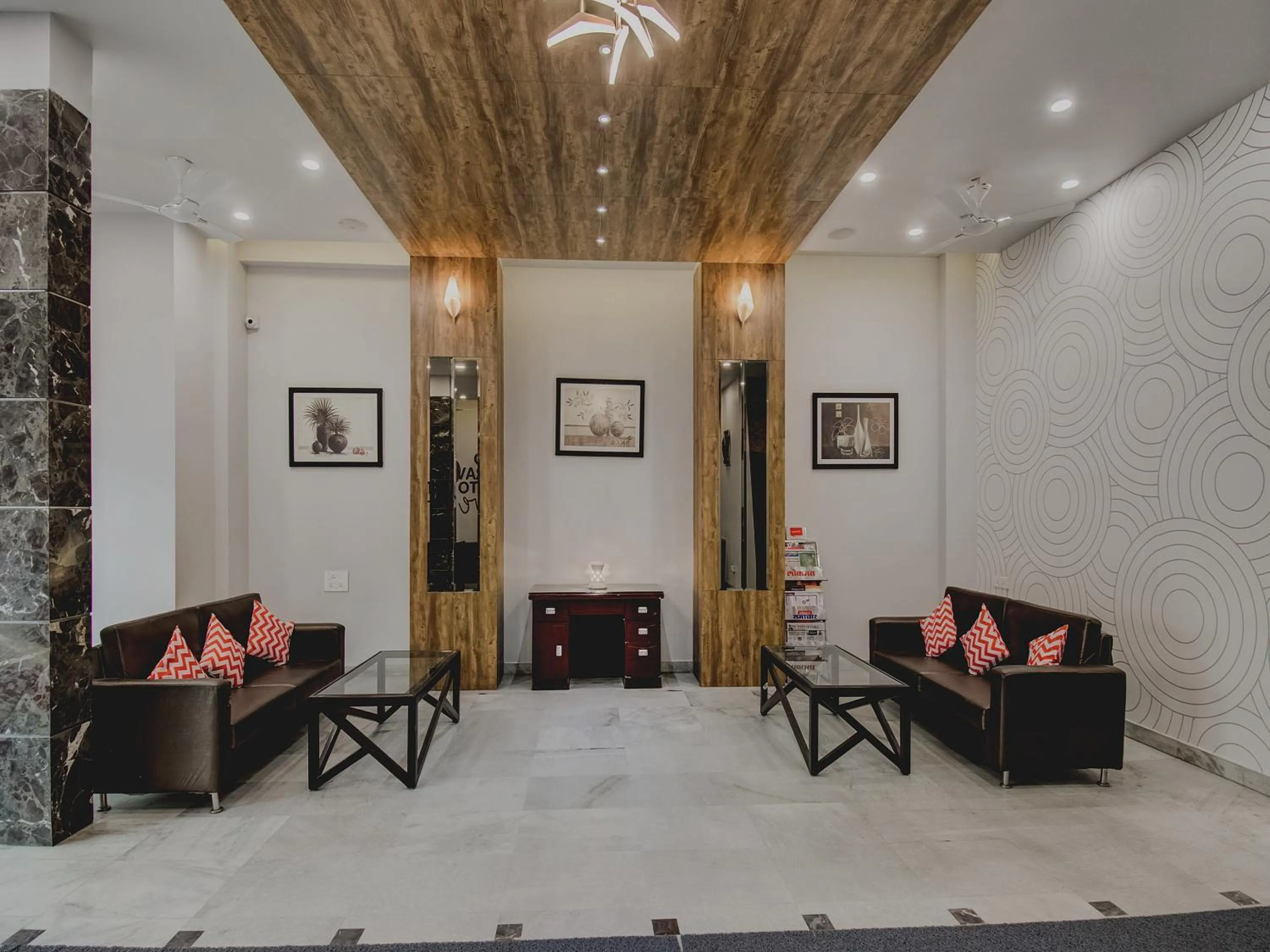 Lobby or reception in Collection O Rajdhani Hotel