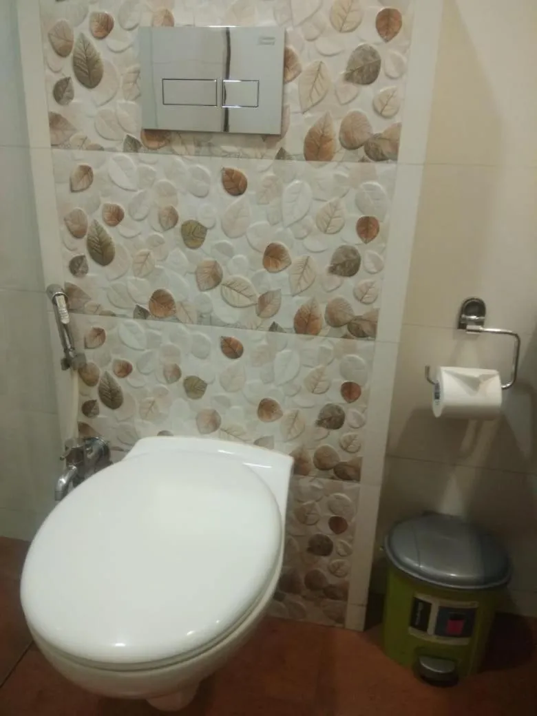 Toilet in Meritas Seawind Beach Resort, Shrivardhan