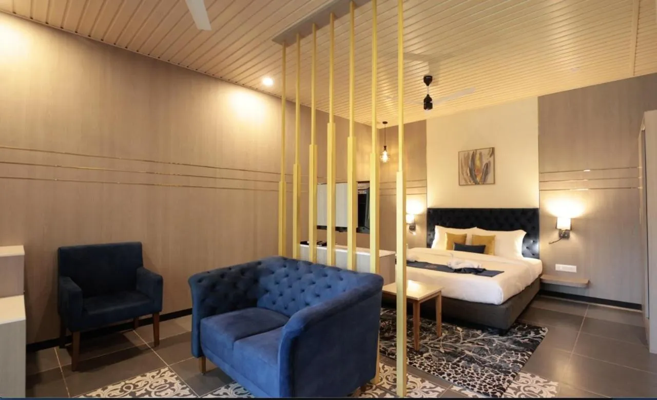 Bed in Meritas Seawind Beach Resort, Shrivardhan