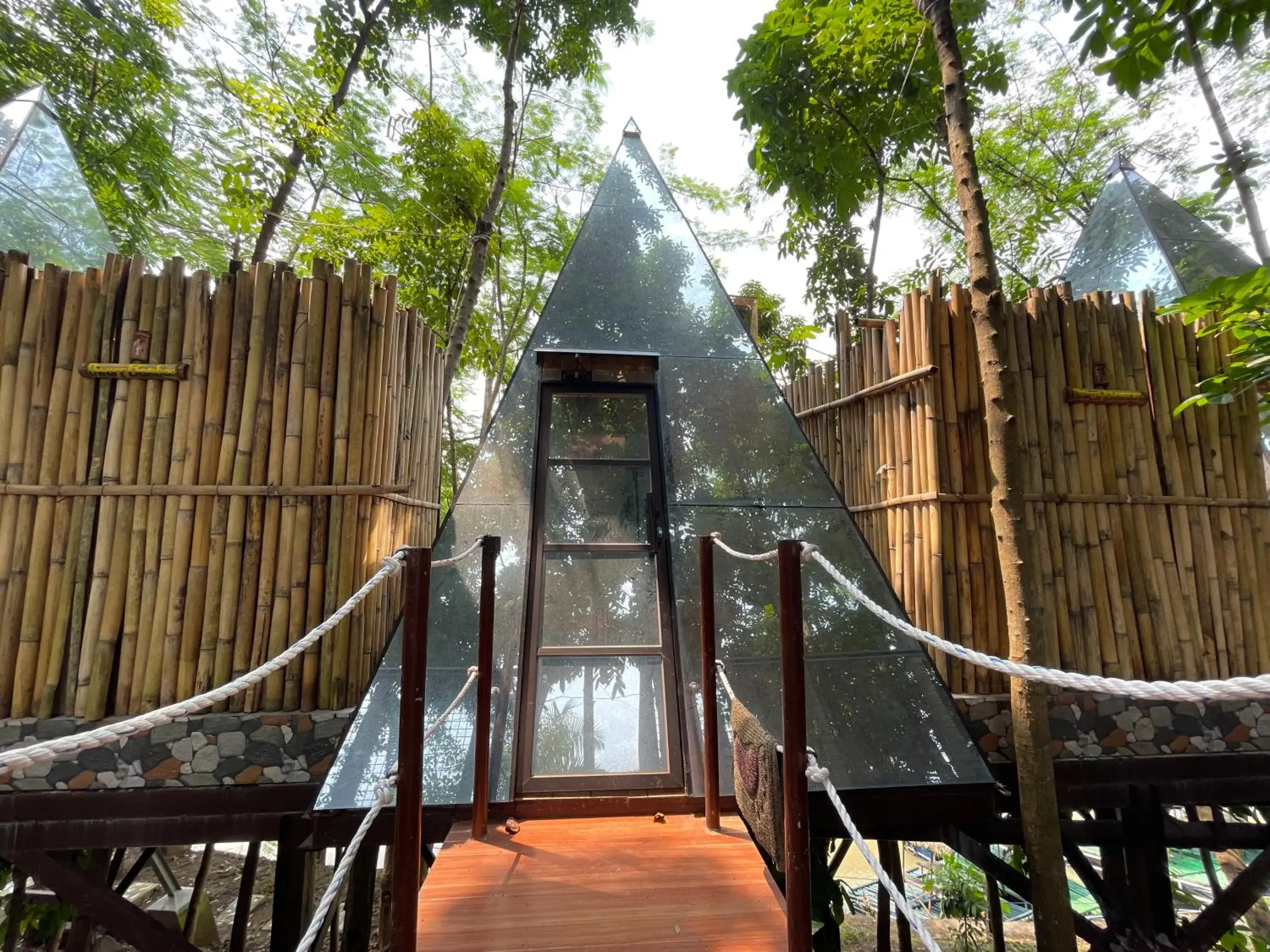 Facade/entrance in Floating Sanctuary Resort powered by Cocotel Facade/entrance in Floating Sanctuary Resort powered by Cocotel