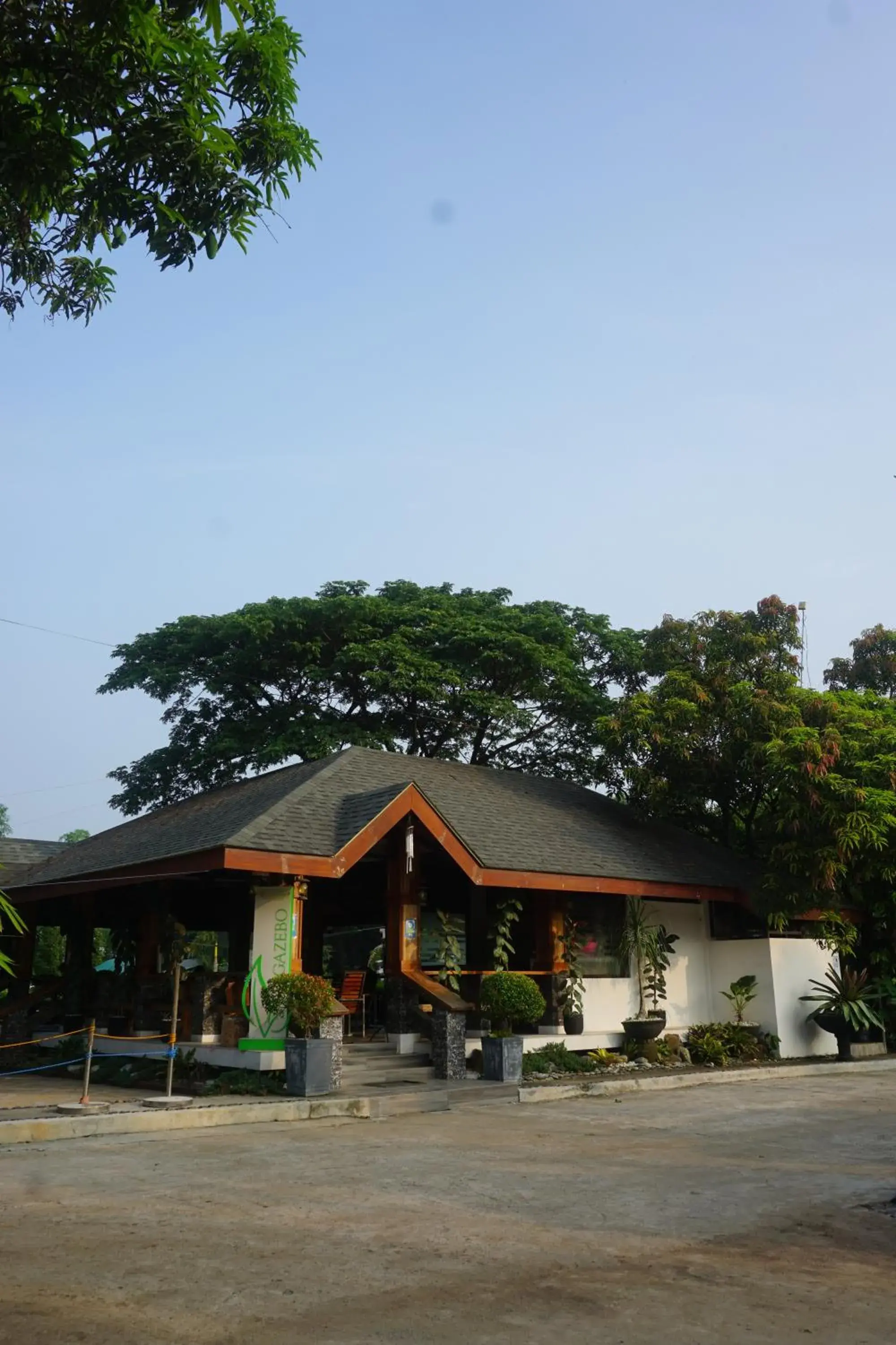 Restaurant/places to eat in Floating Sanctuary Resort powered by Cocotel Restaurant/places to eat in Floating Sanctuary Resort powered by Cocotel