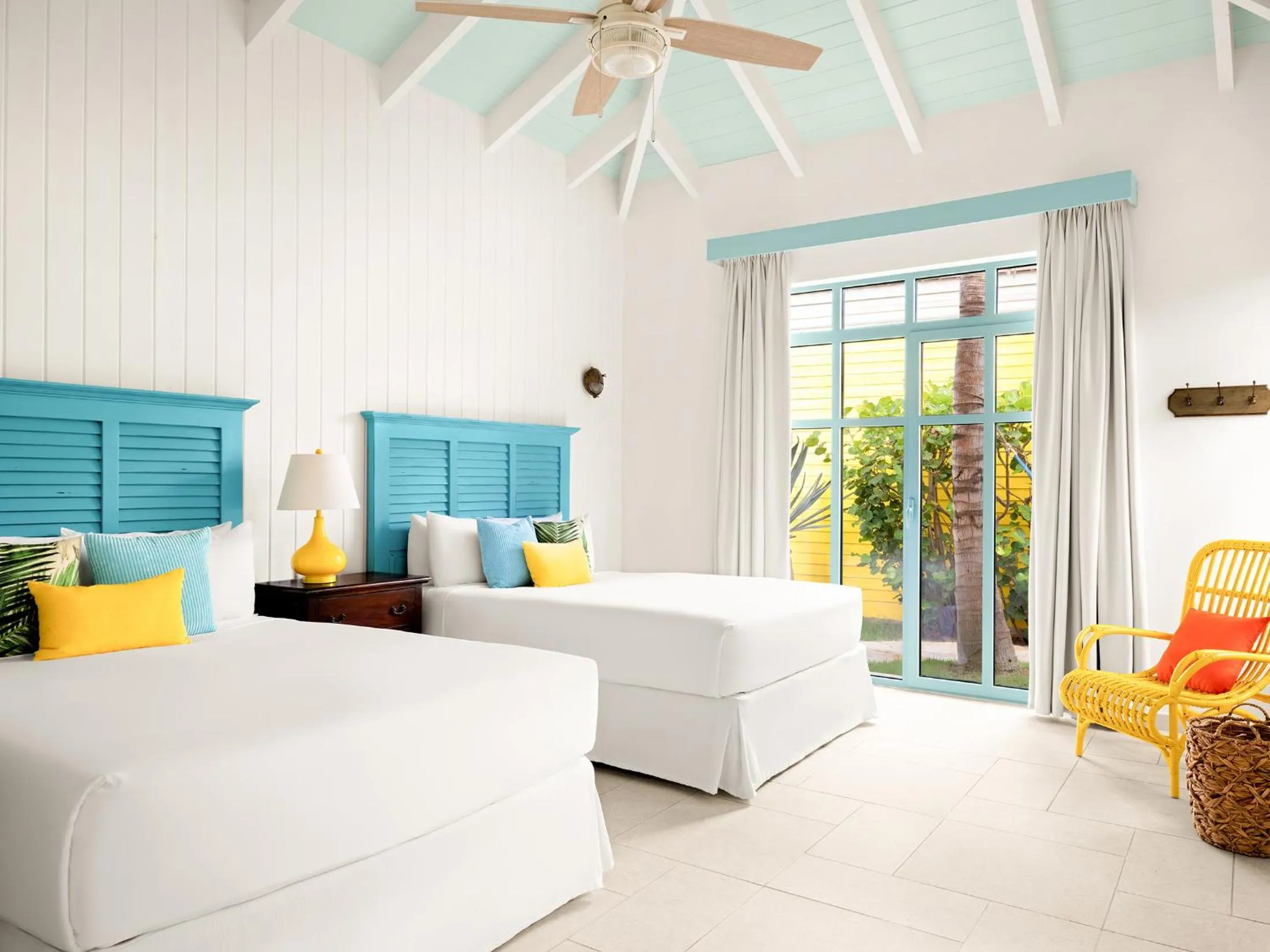 Bed in Boardwalk Boutique Hotel Aruba - Adults Only