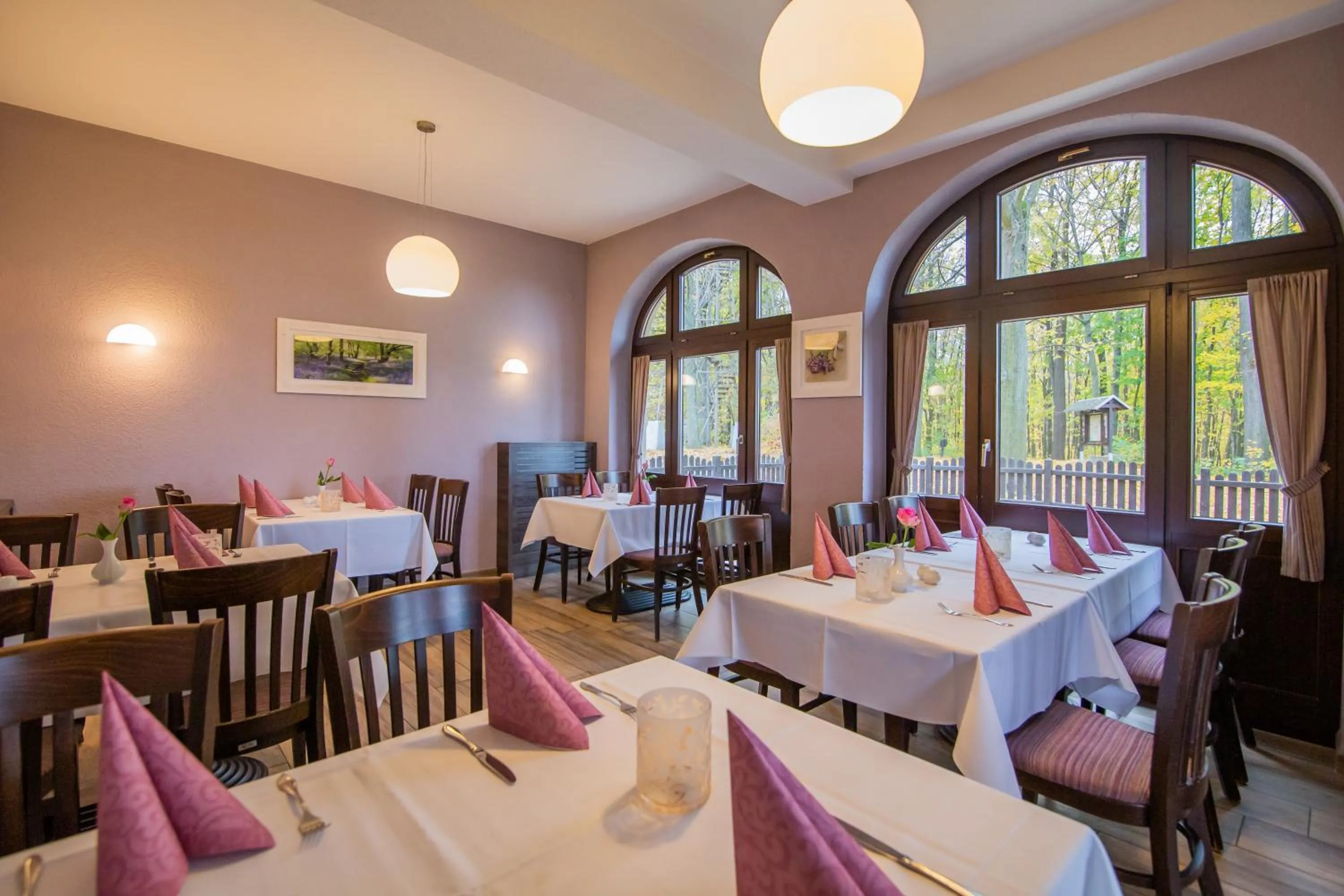 Restaurant/places to eat in Berggasthof Götzinger Höhe