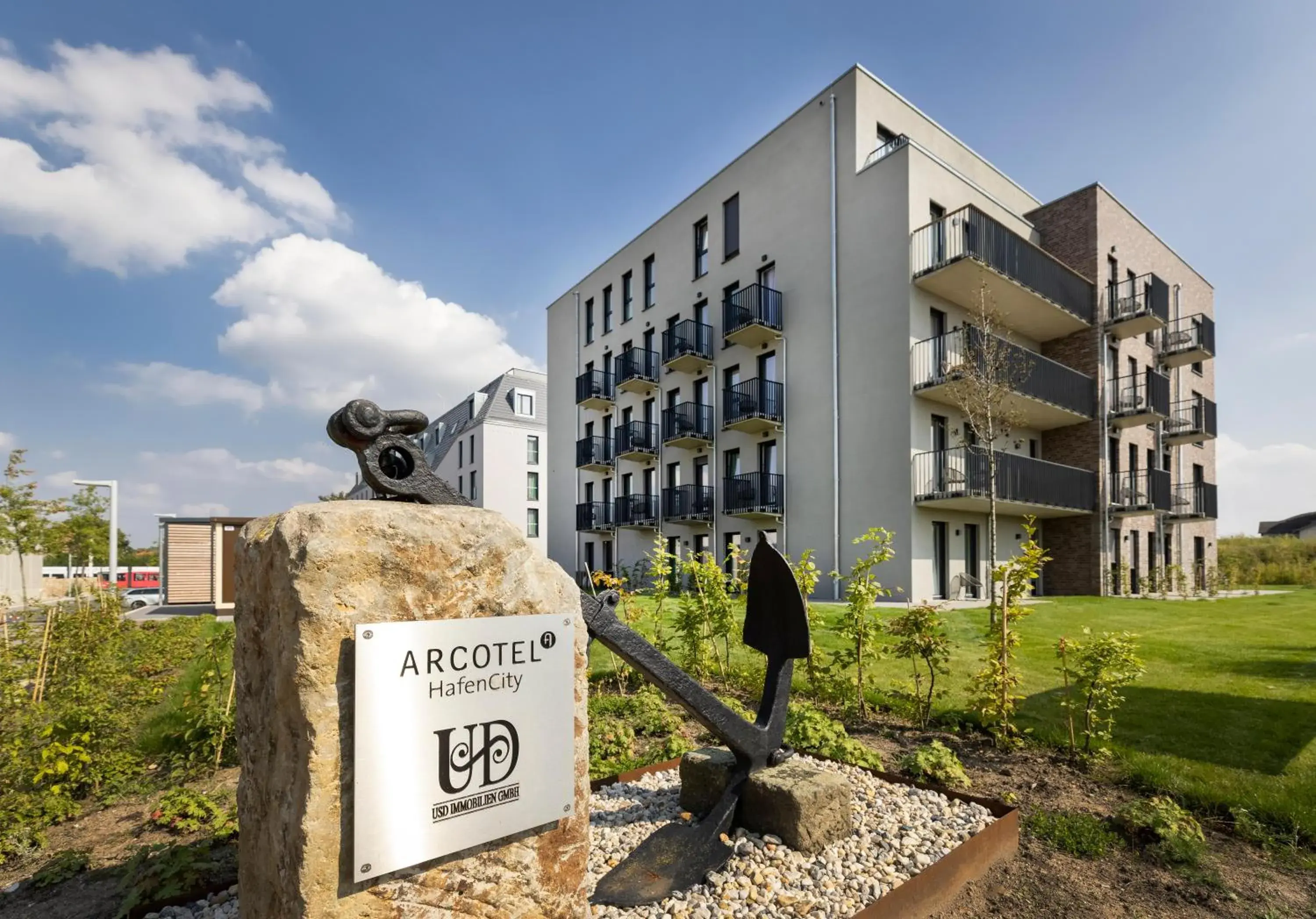 Property building in ARCOTEL HafenCity Dresden Property building in ARCOTEL HafenCity Dresden