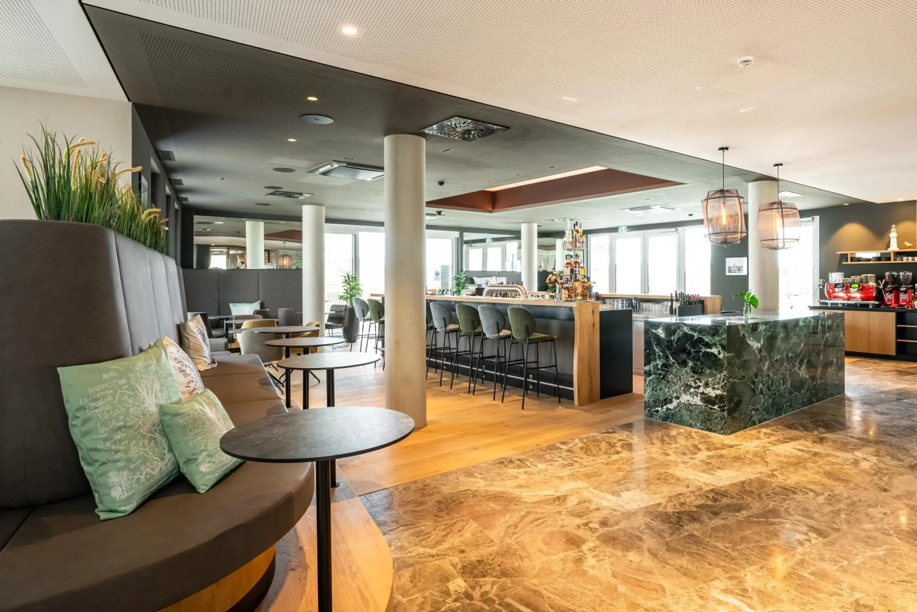 Lounge or bar in ARCOTEL HafenCity Dresden Lounge or bar in ARCOTEL HafenCity Dresden