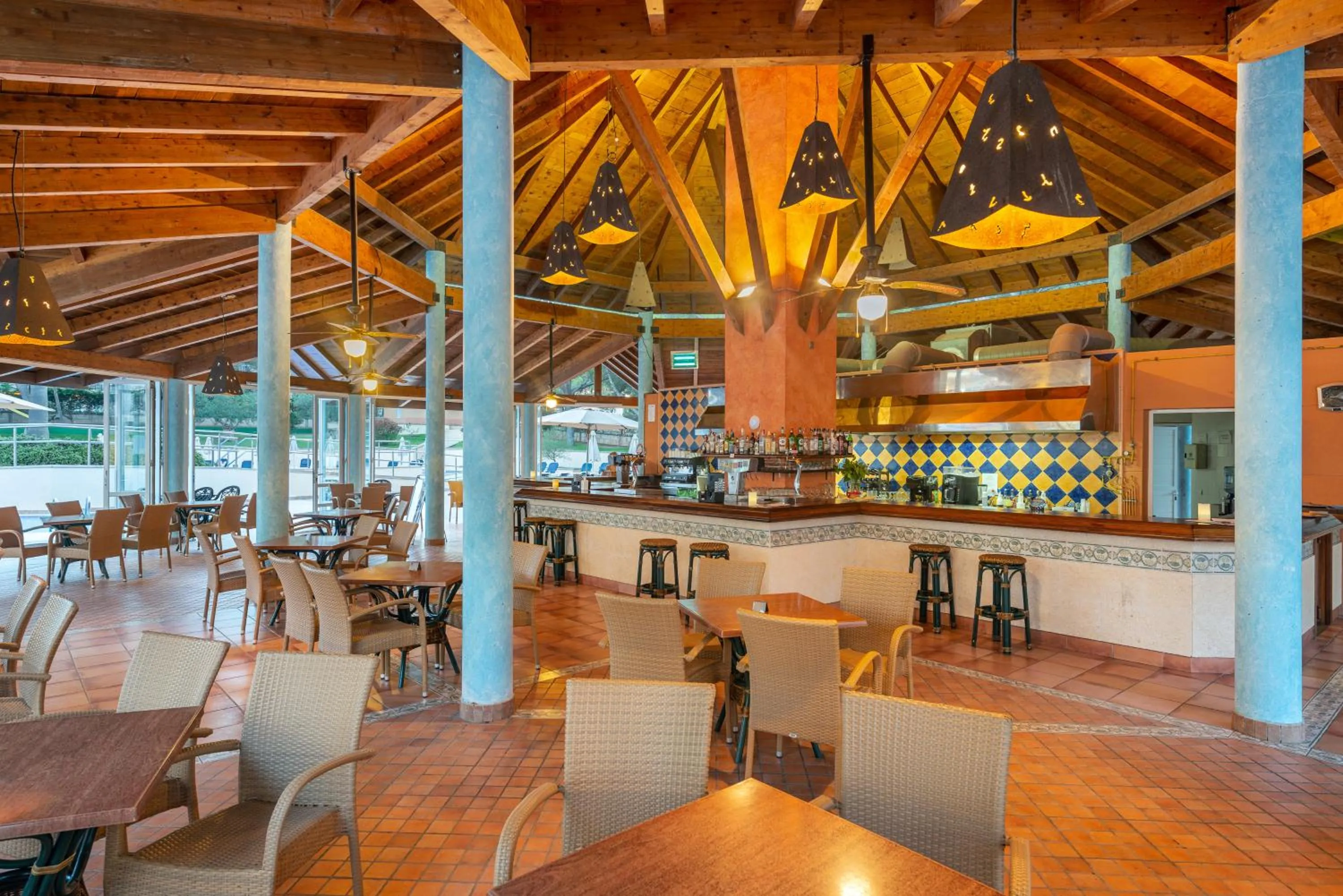 Restaurant/places to eat in Can Picafort Palace