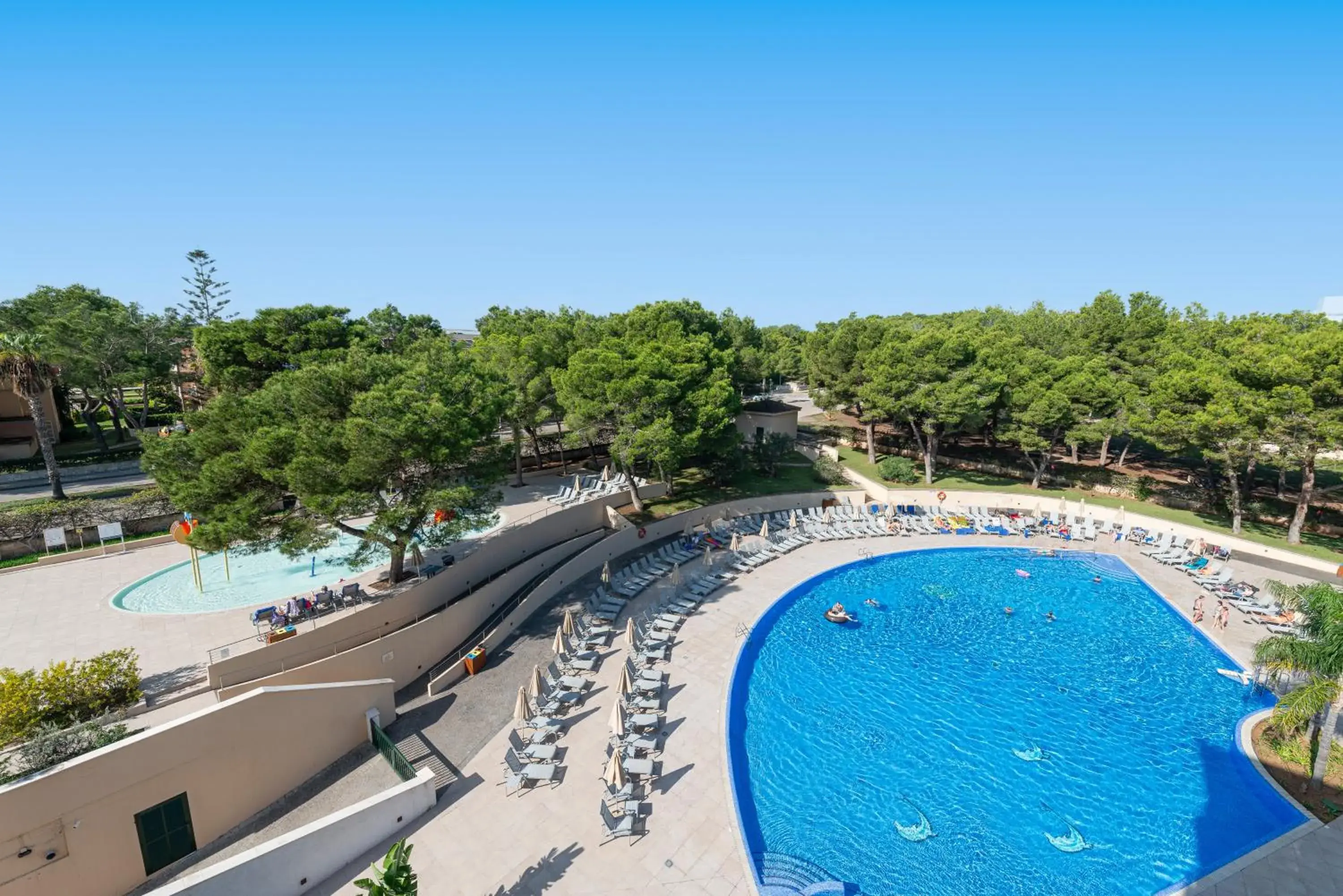 Swimming pool in Can Picafort Palace Swimming pool in Can Picafort Palace