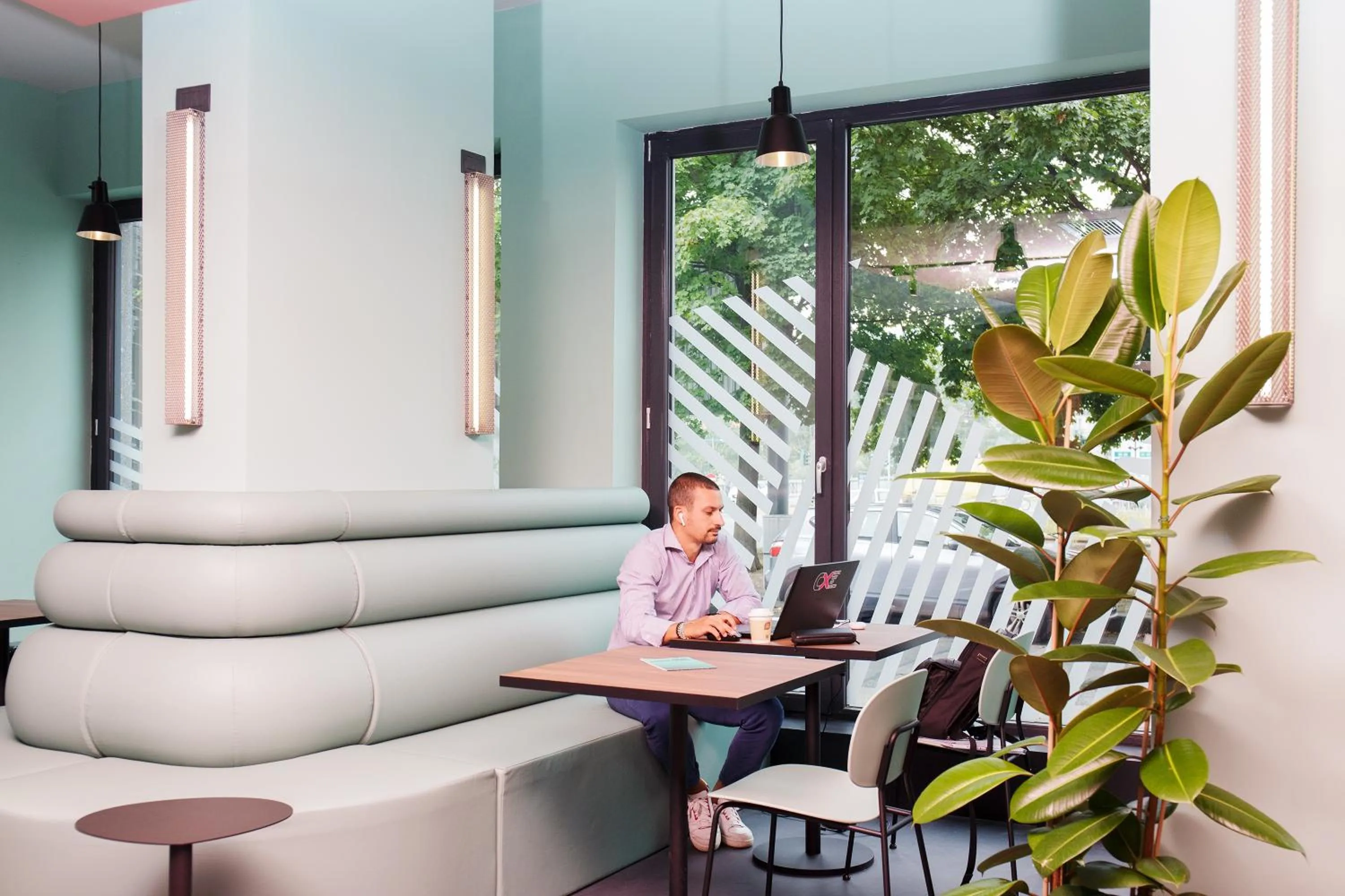 Lounge or bar in CX Turin Vanchiglia