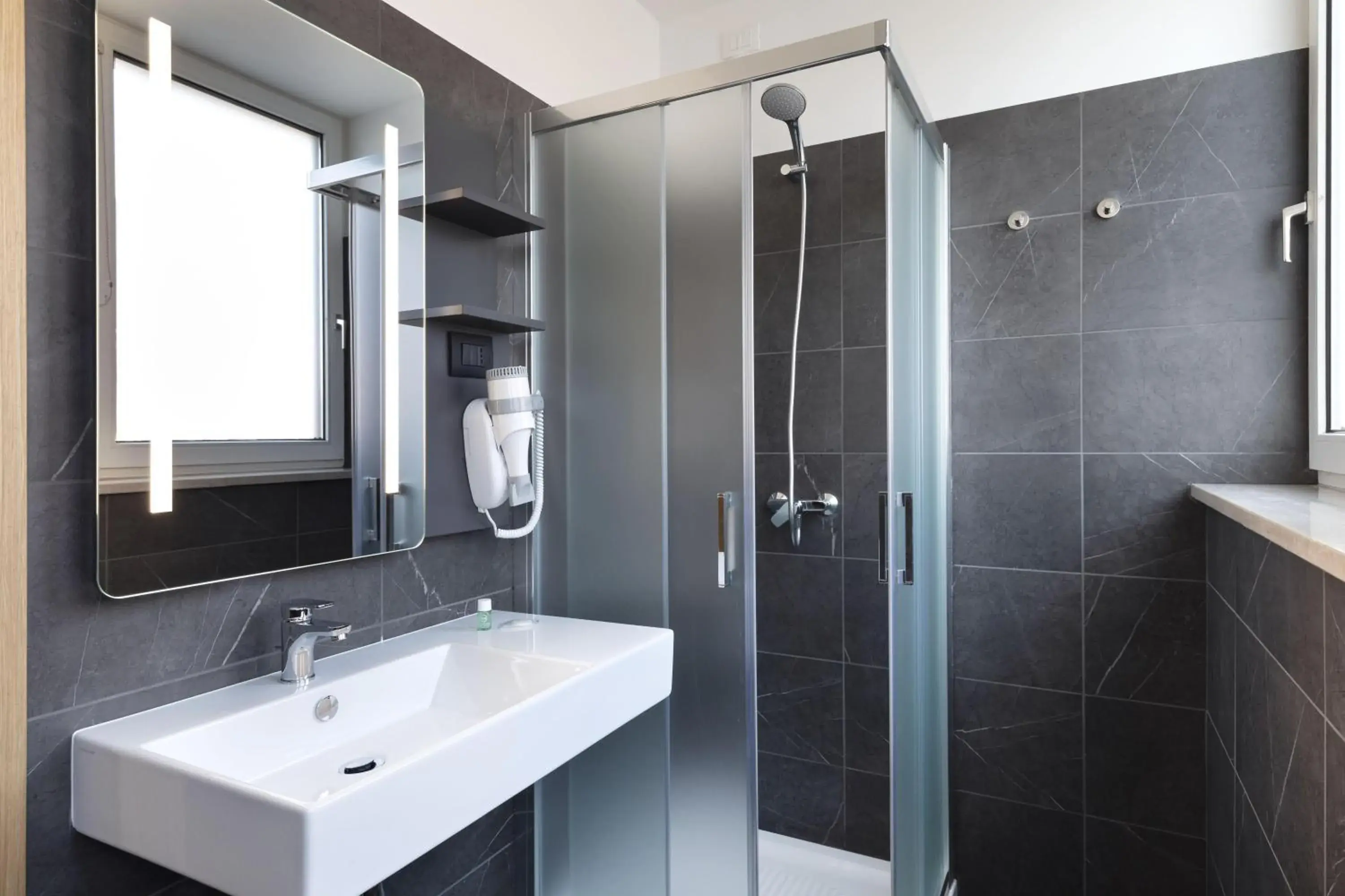 Photo of the whole room in B&B Hotel Bolzano Photo of the whole room in B&B Hotel Bolzano