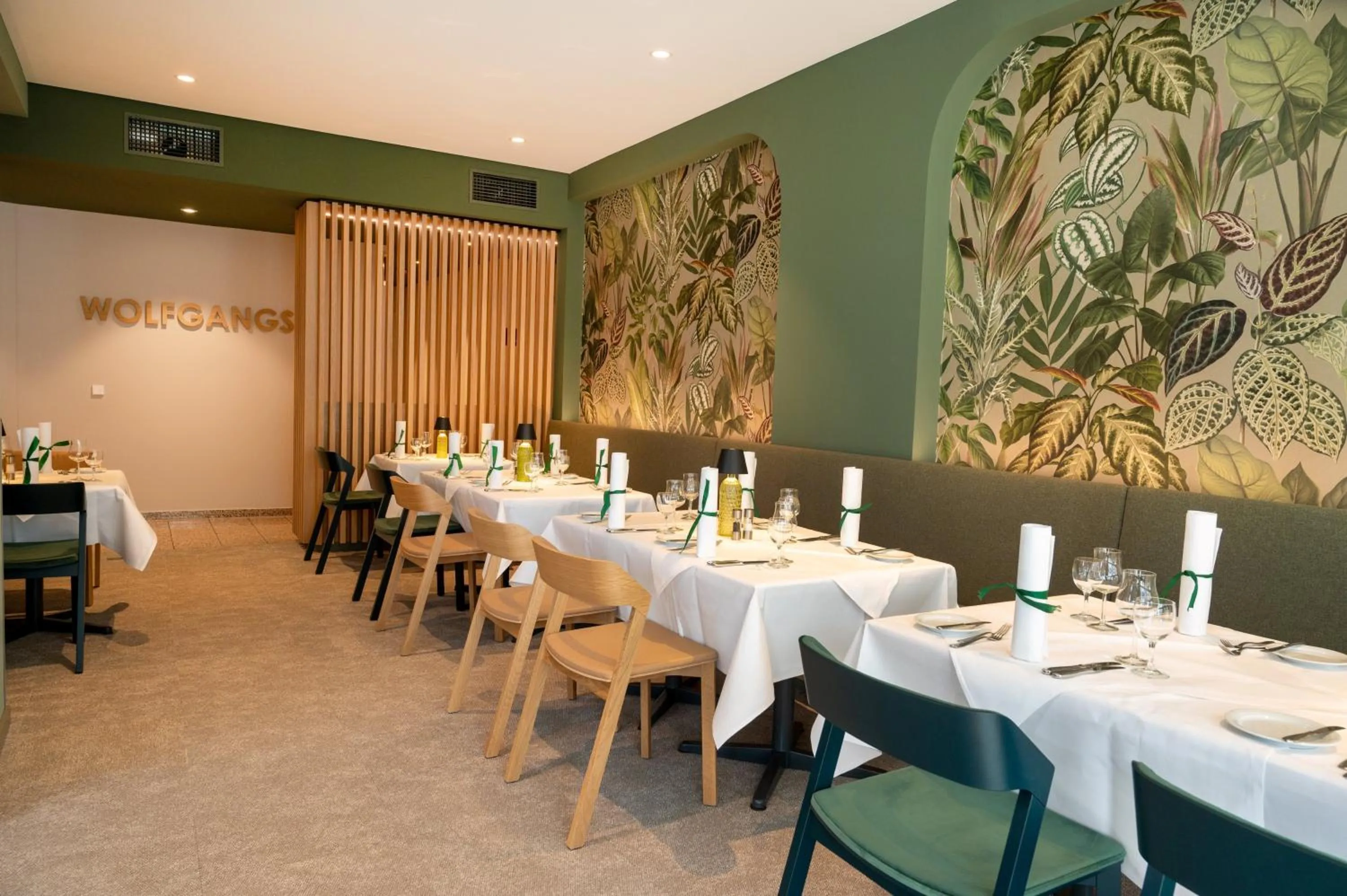 Dining area in Erikson Hotel