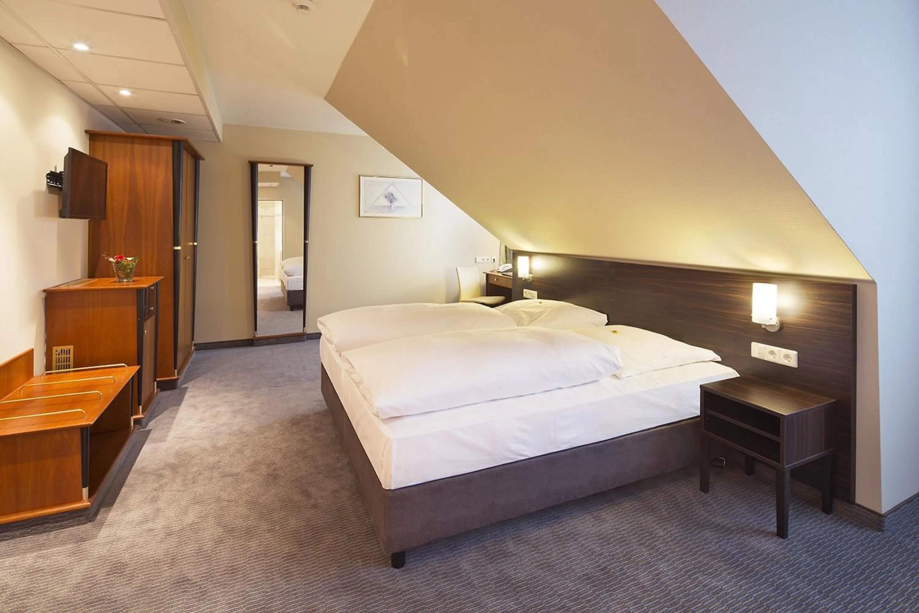 Bedroom, Bed in Erikson Hotel