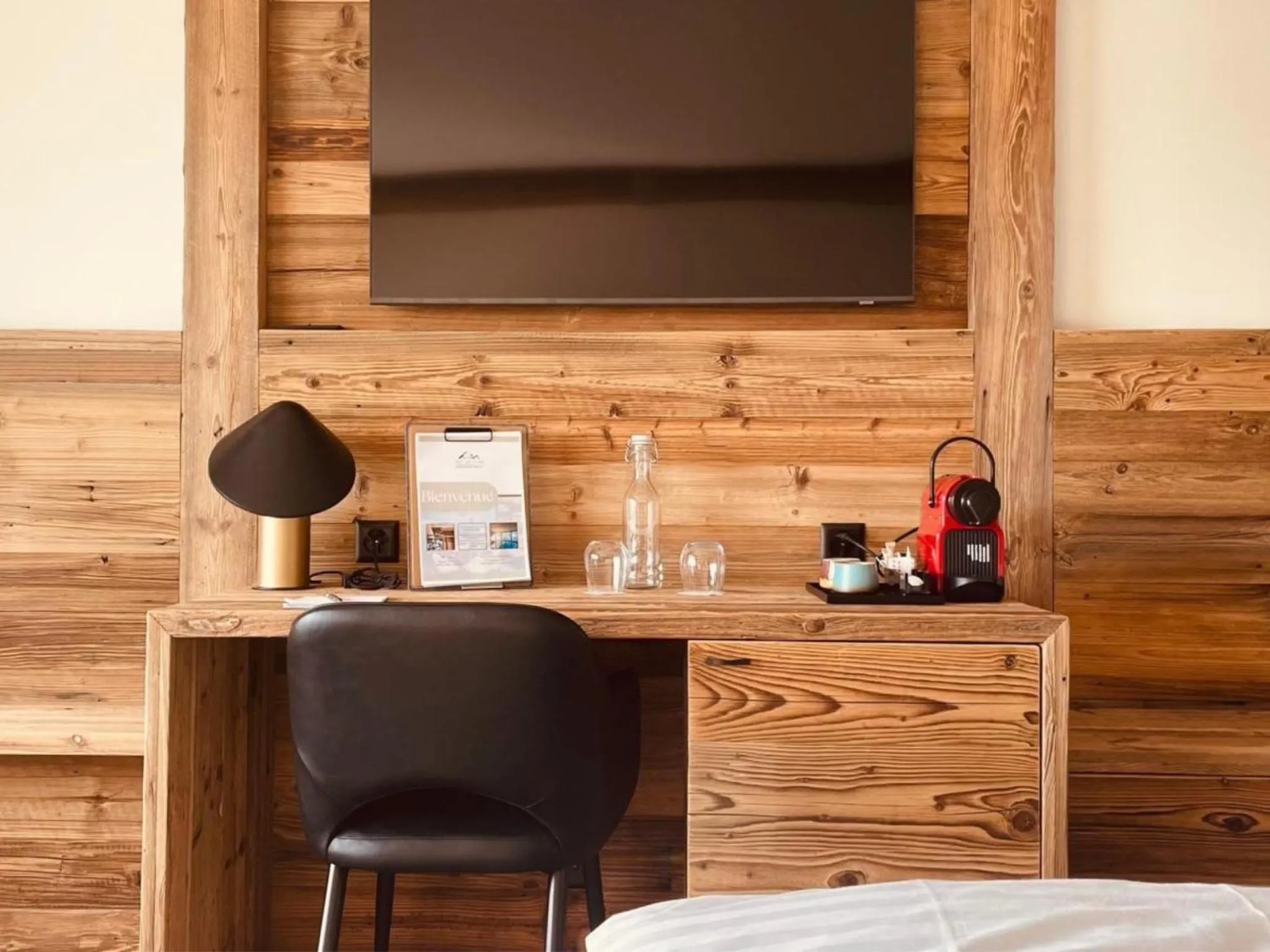 TV and multimedia in Boutique Hotel Art de Vivre & SPA