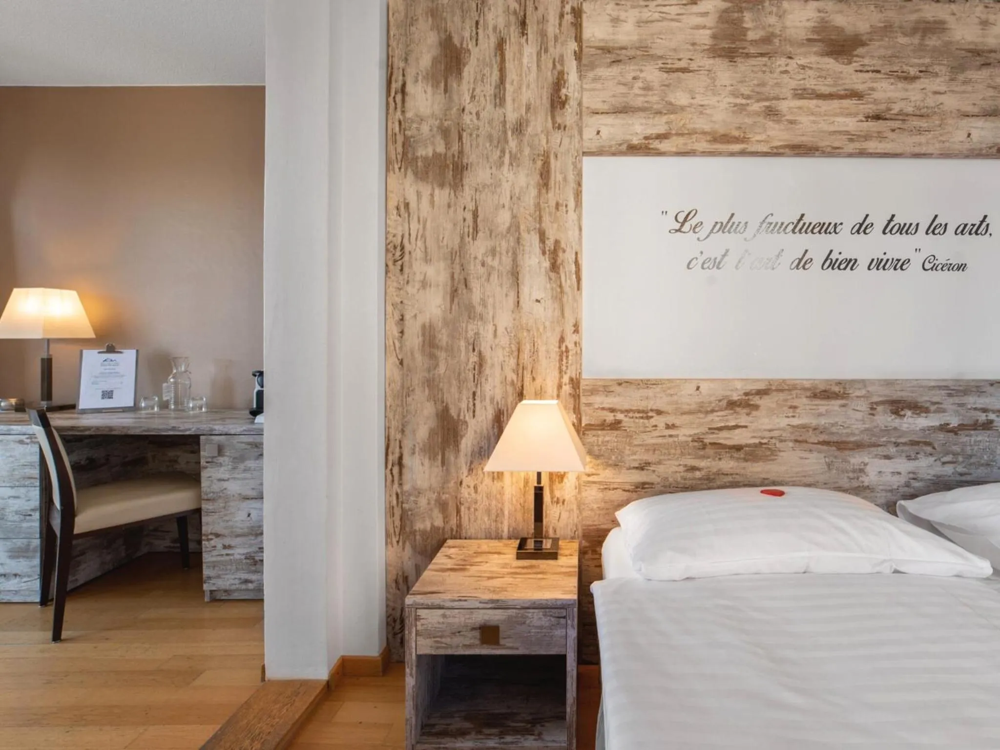 Bed in Boutique Hotel Art de Vivre & SPA