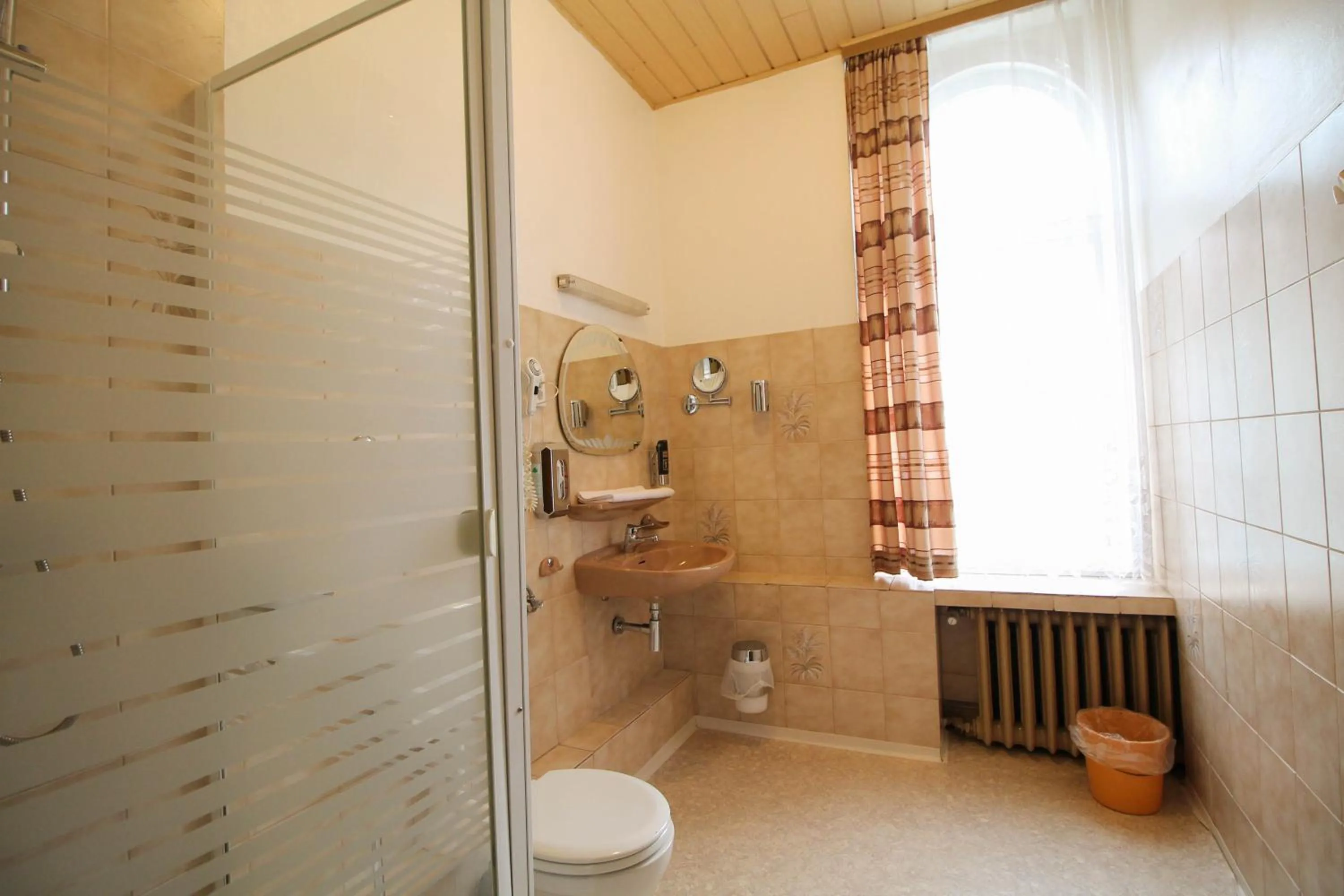 Bathroom in Hotel Margrit