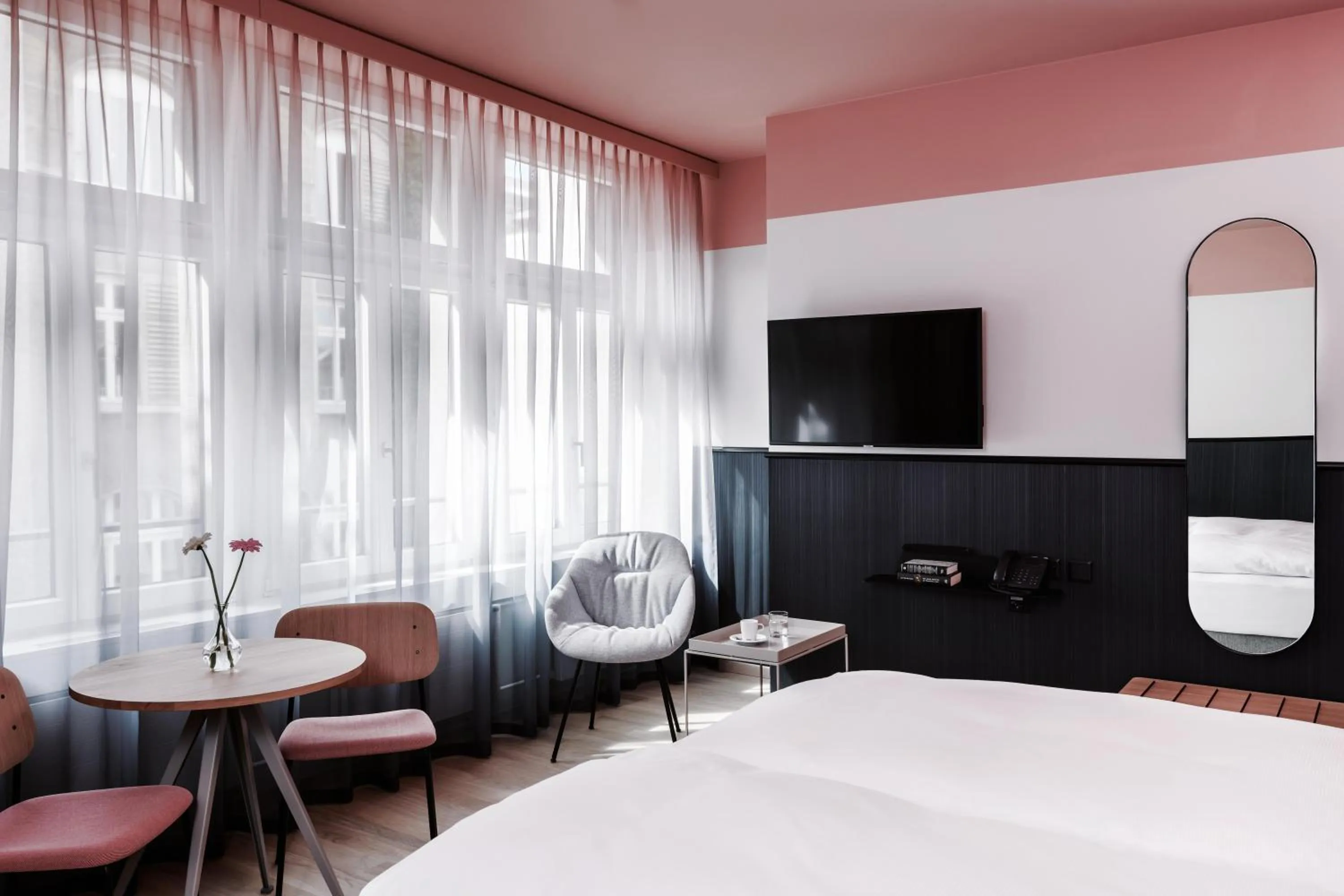 Photo of the whole room, Bed in Sorell Boutique-Hotel City Weissenstein St Gallen