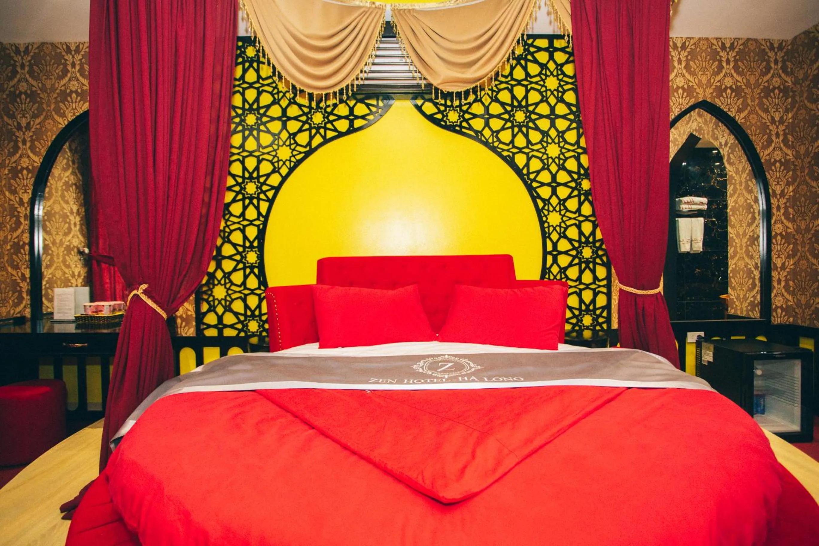 Bedroom, Bed in Zen Hotel Hạ Long