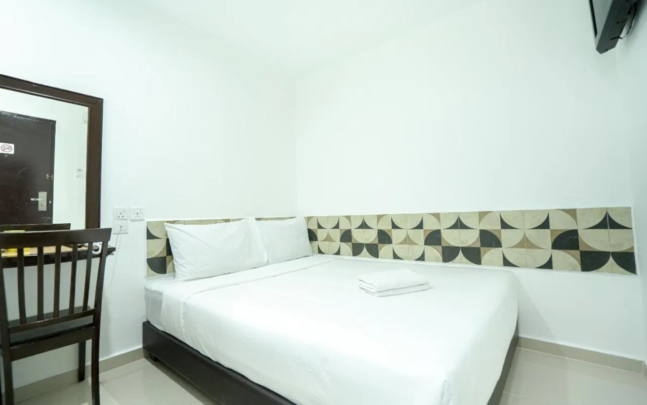 Bed in Grand Bagan Hotel